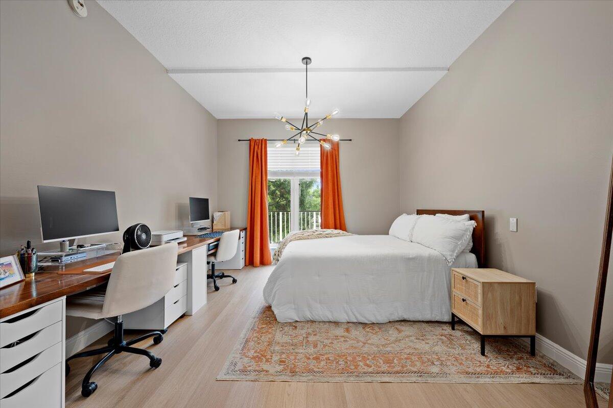 1155 Main Street 207