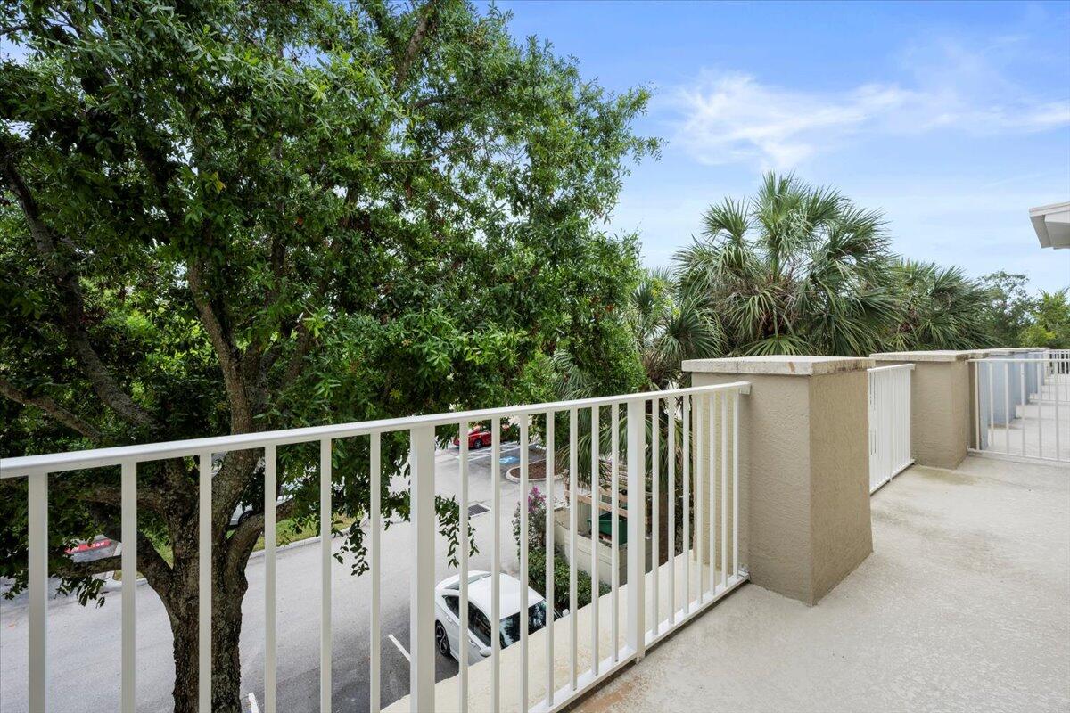 1155 Main Street 207