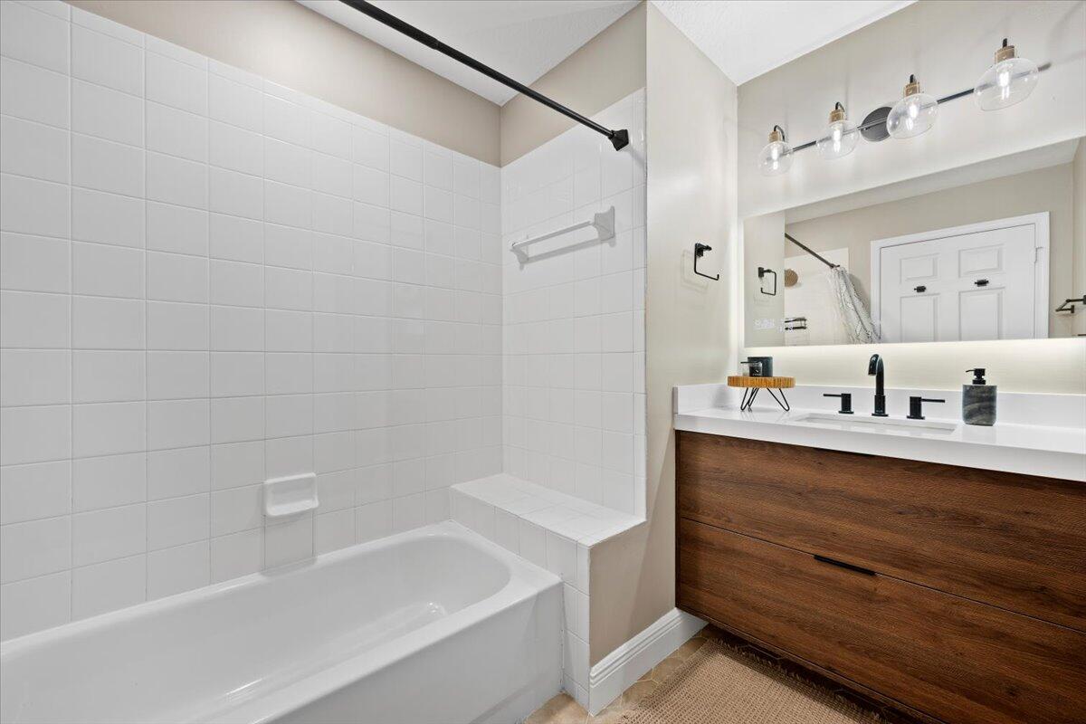 1155 Main Street 207