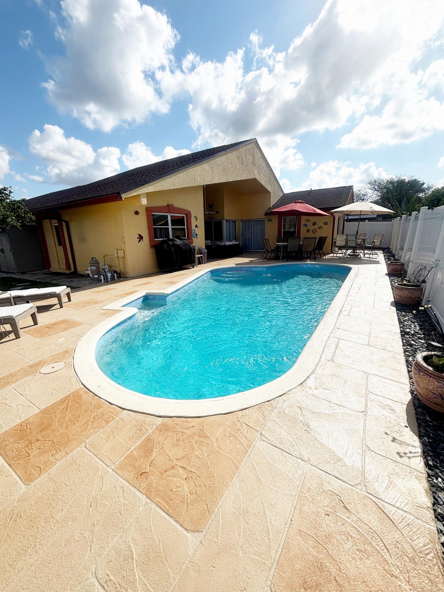 11426 Country Sound Court