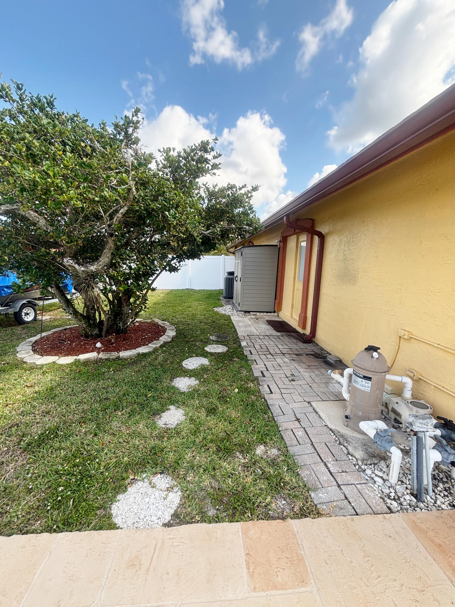 11426 Country Sound Court