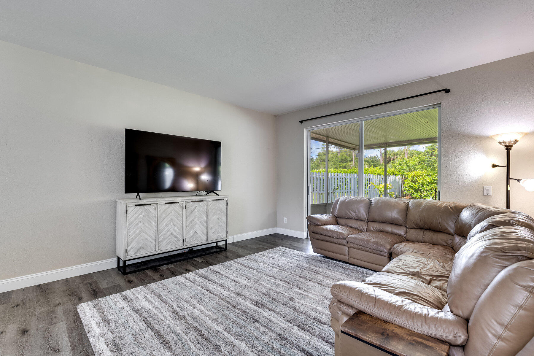 6578 Spring Meadow Drive