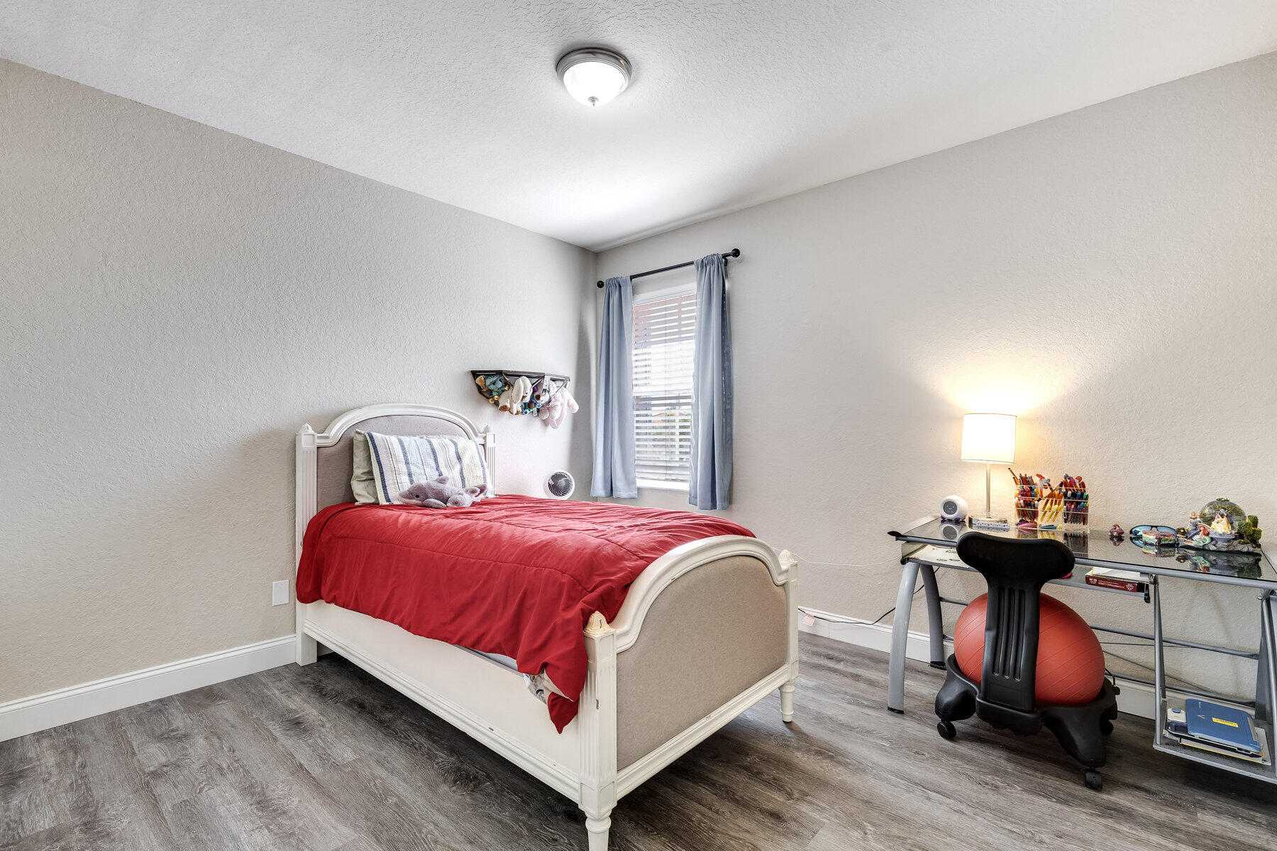 6578 Spring Meadow Drive