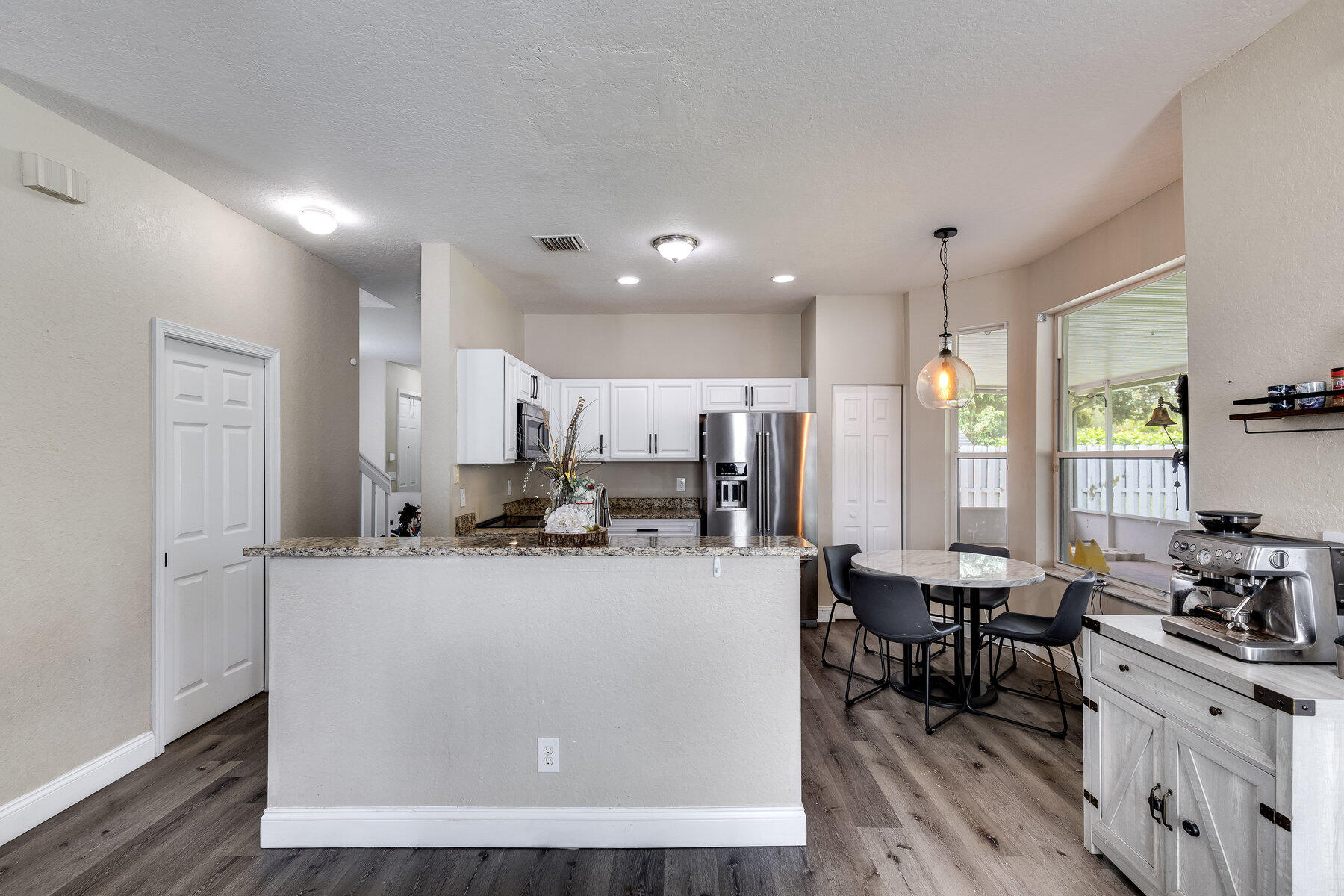 6578 Spring Meadow Drive