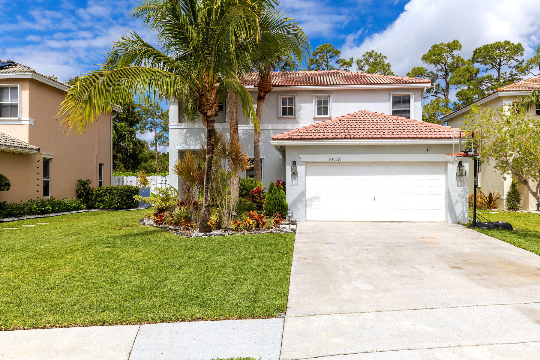 6578 Spring Meadow Drive