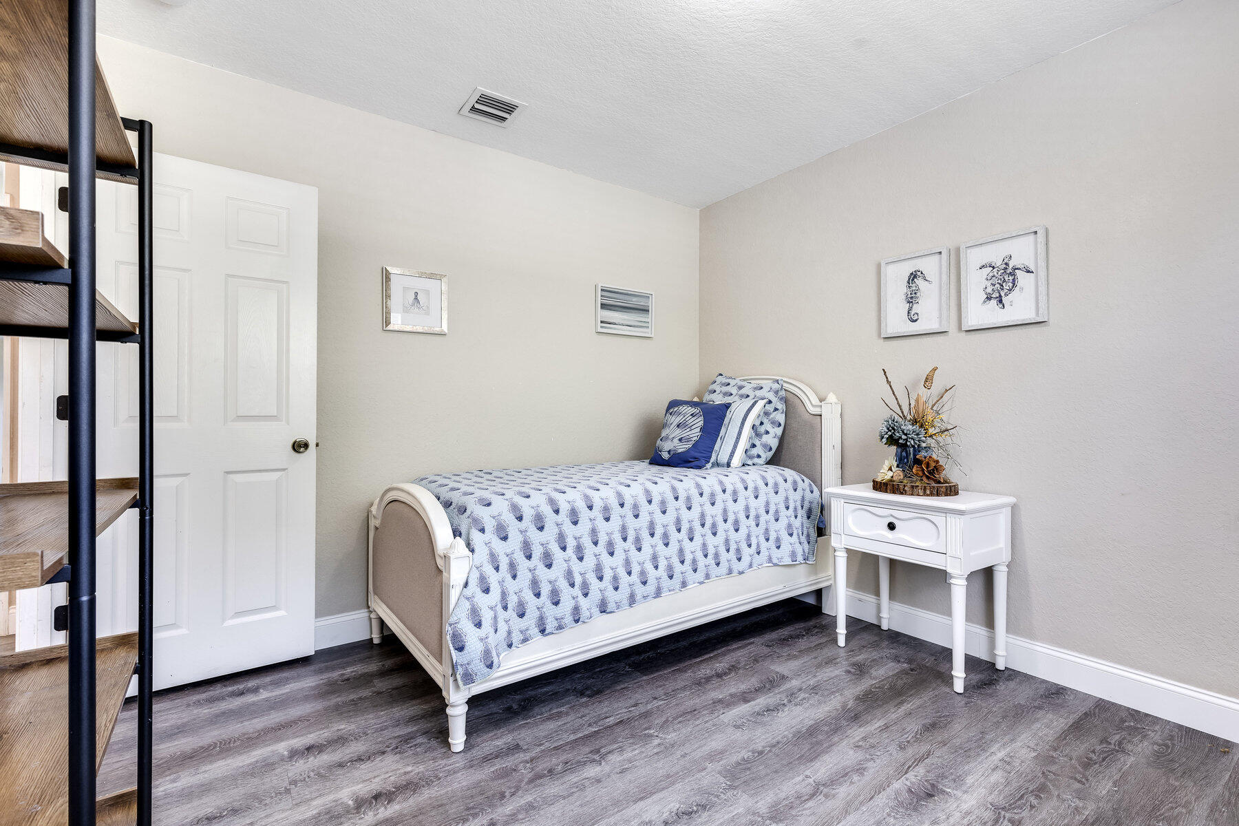 6578 Spring Meadow Drive