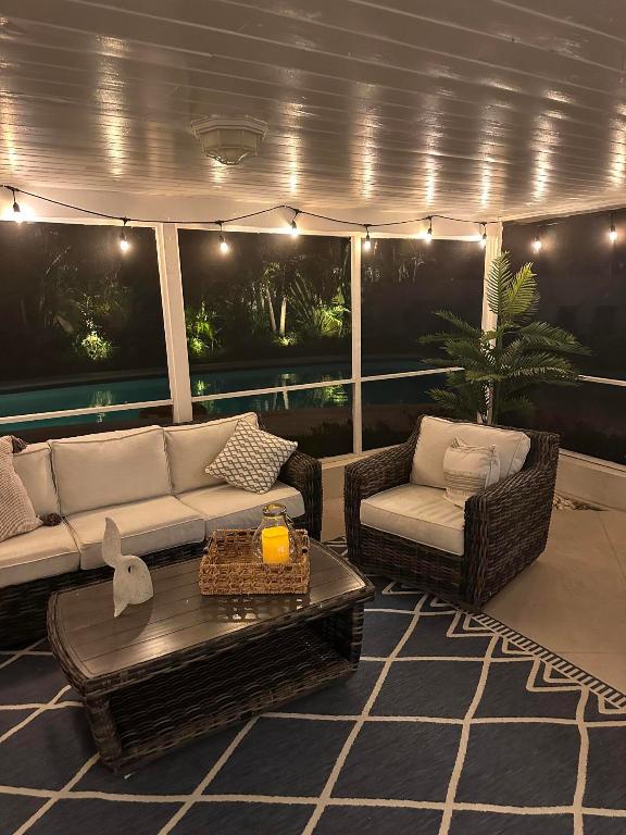 5111 NE 27th Terrace NE