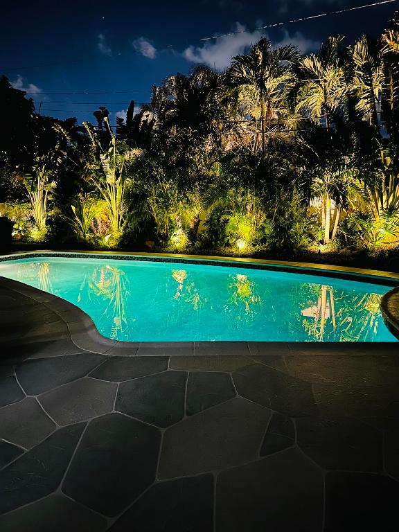 5111 NE 27th Terrace NE