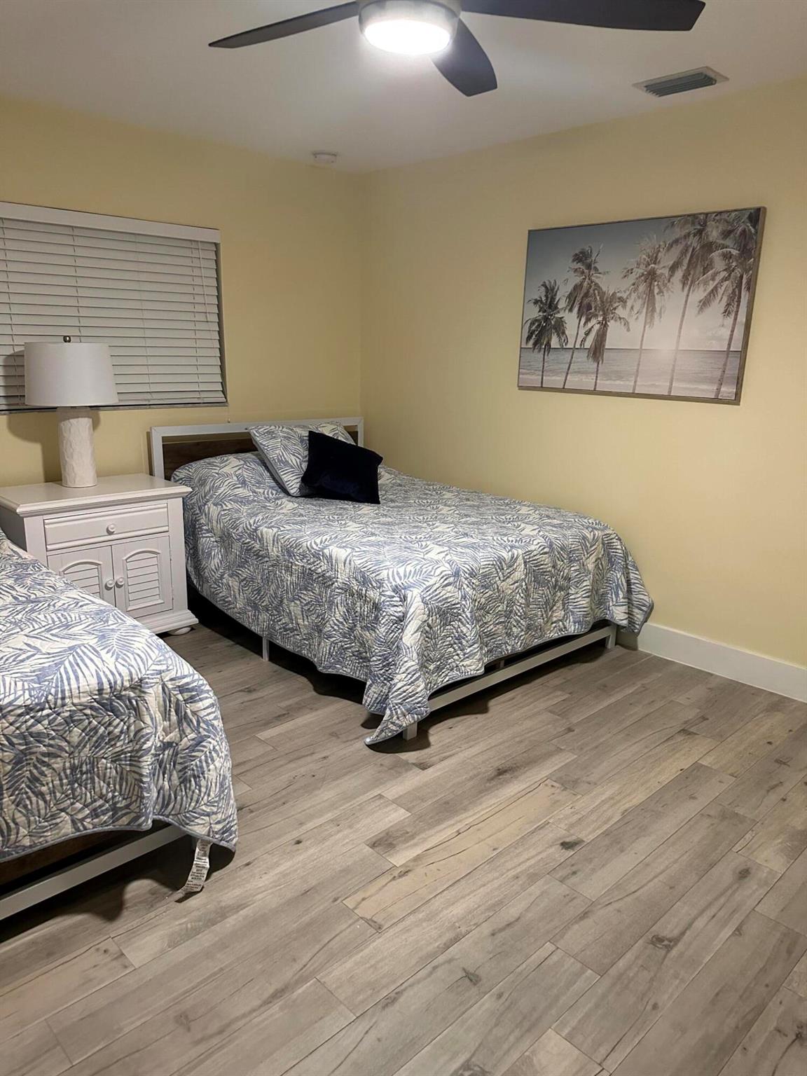 5111 NE 27th Terrace NE