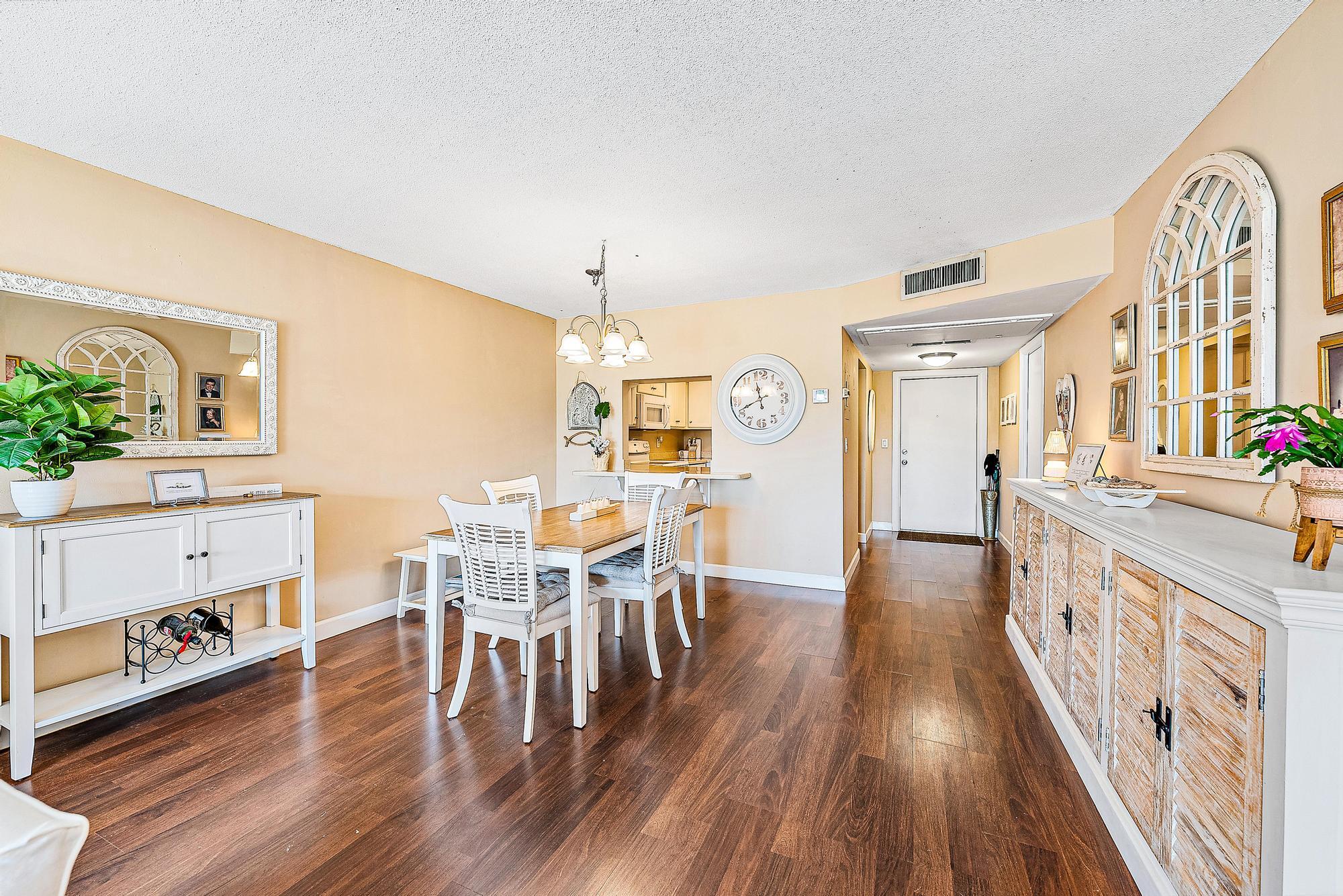 405 Us Highway 1 104