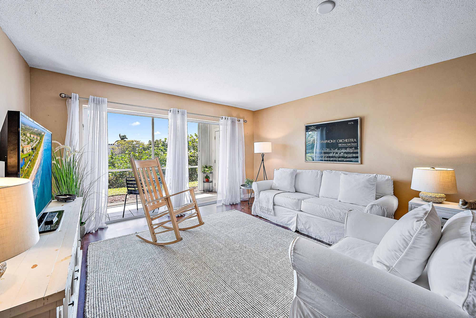 405 Us Highway 1 104