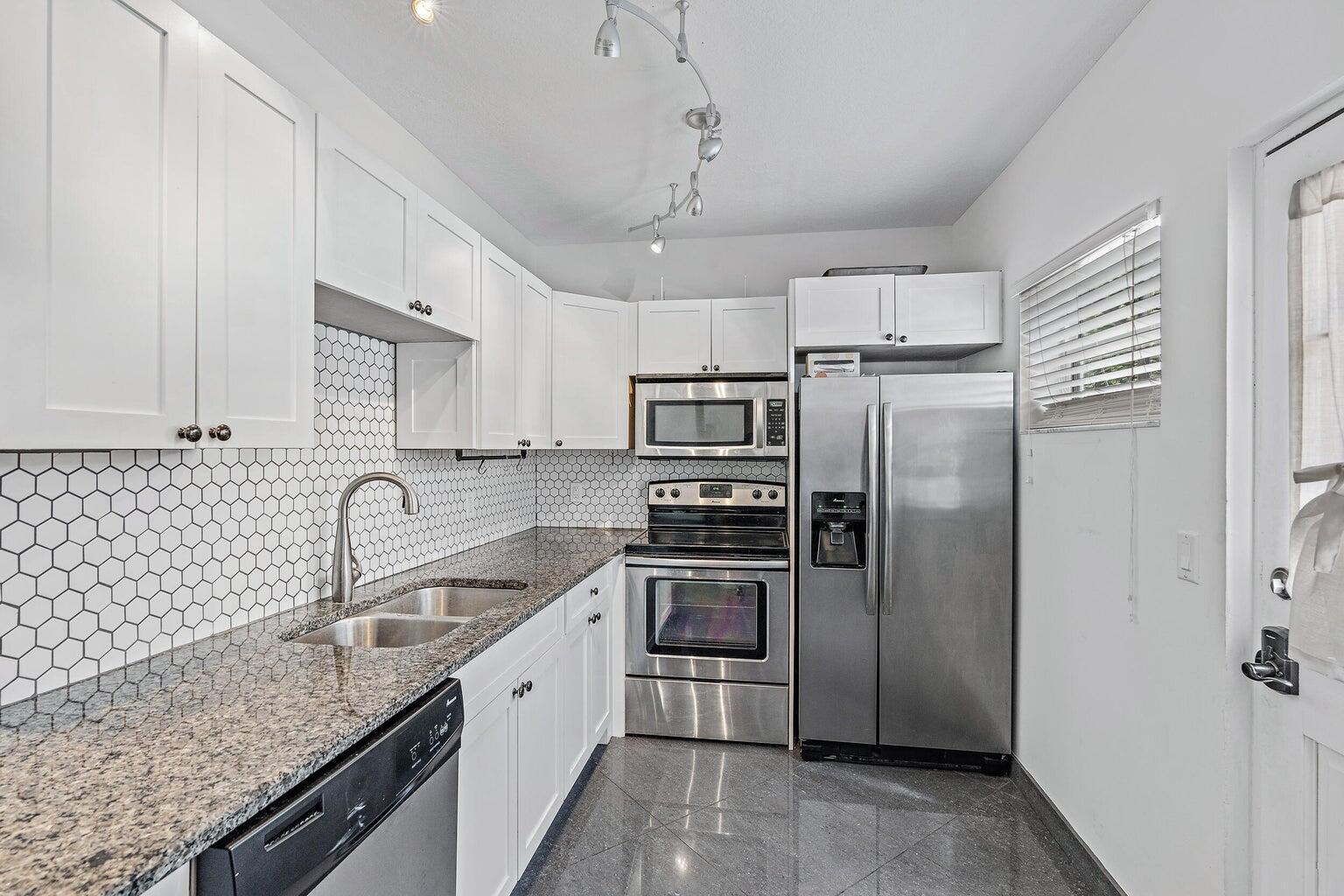301 Central Drive