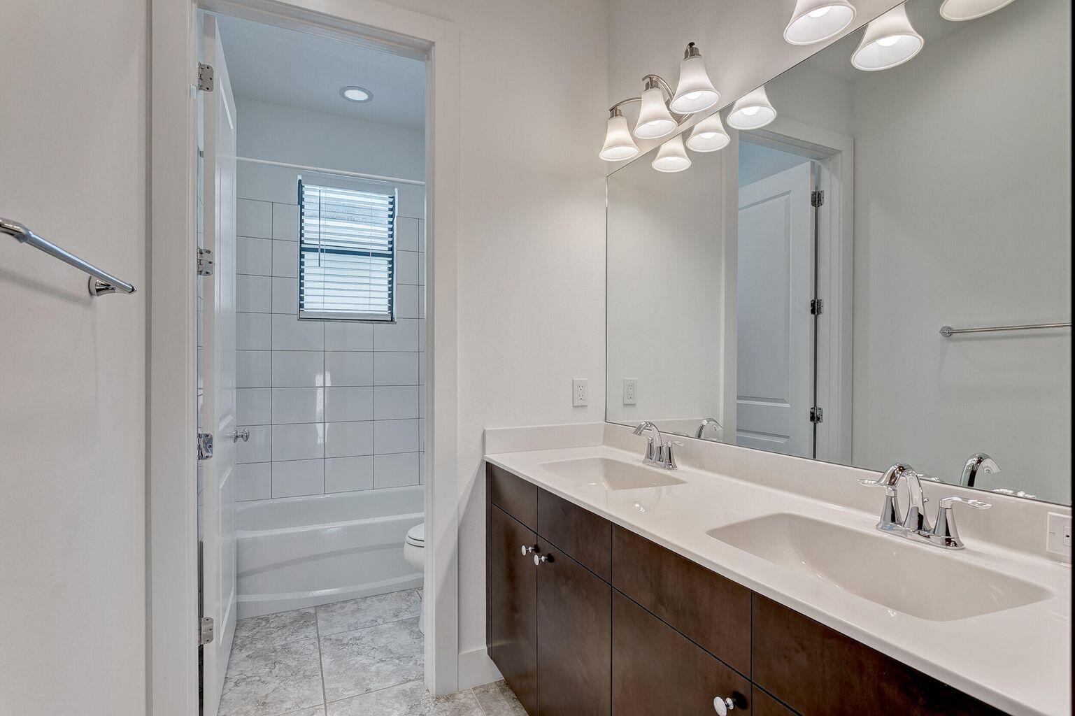 1205 Faulkner Terrace