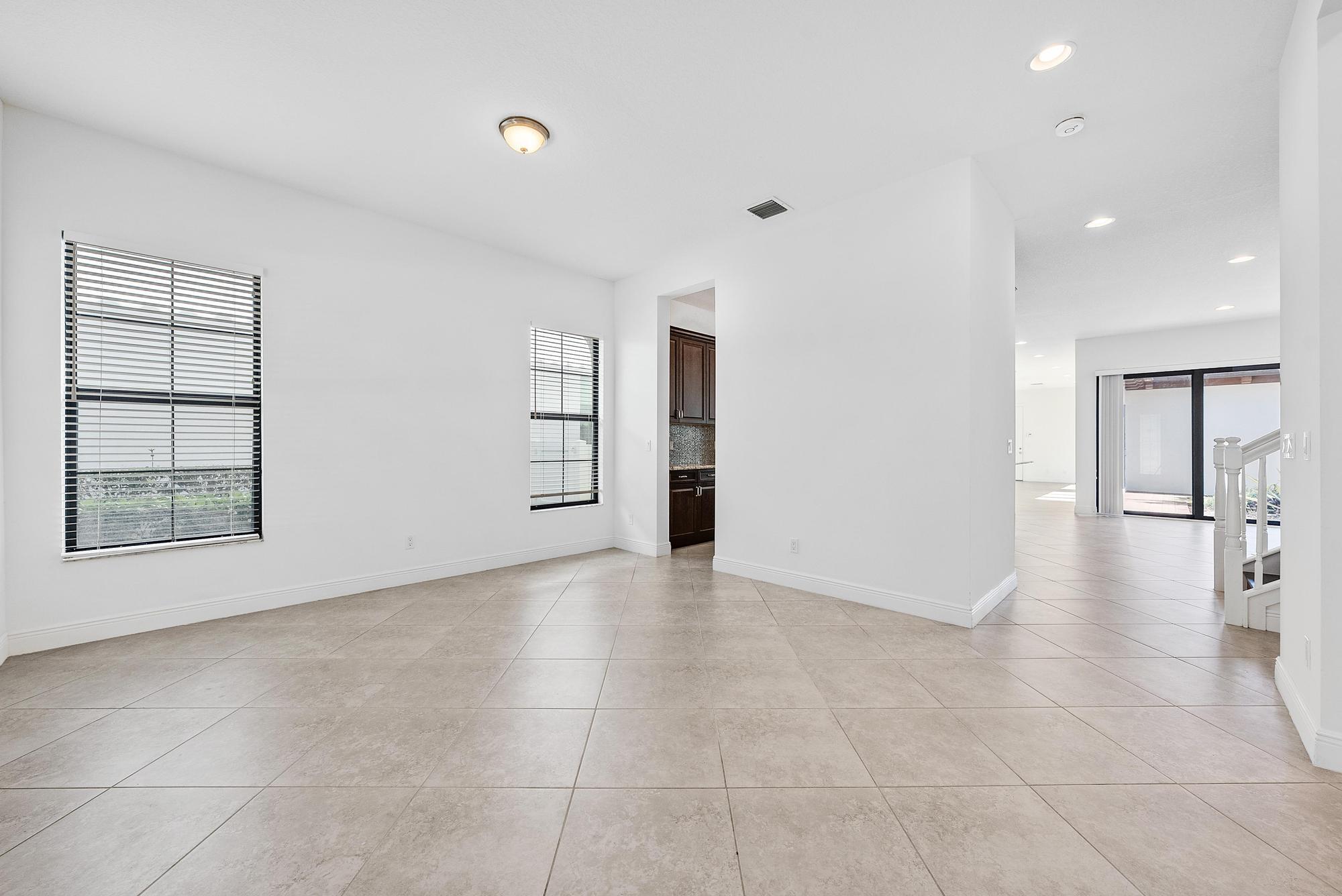 1205 Faulkner Terrace