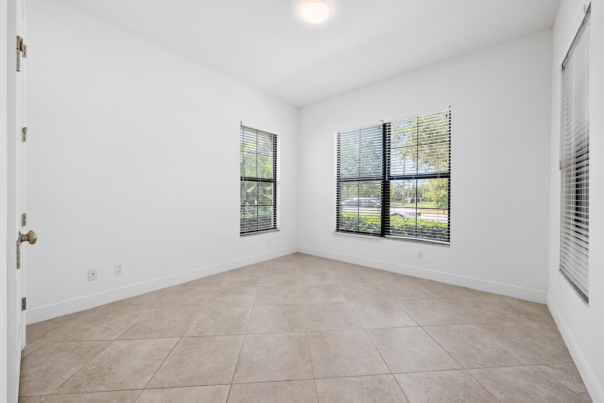 1205 Faulkner Terrace
