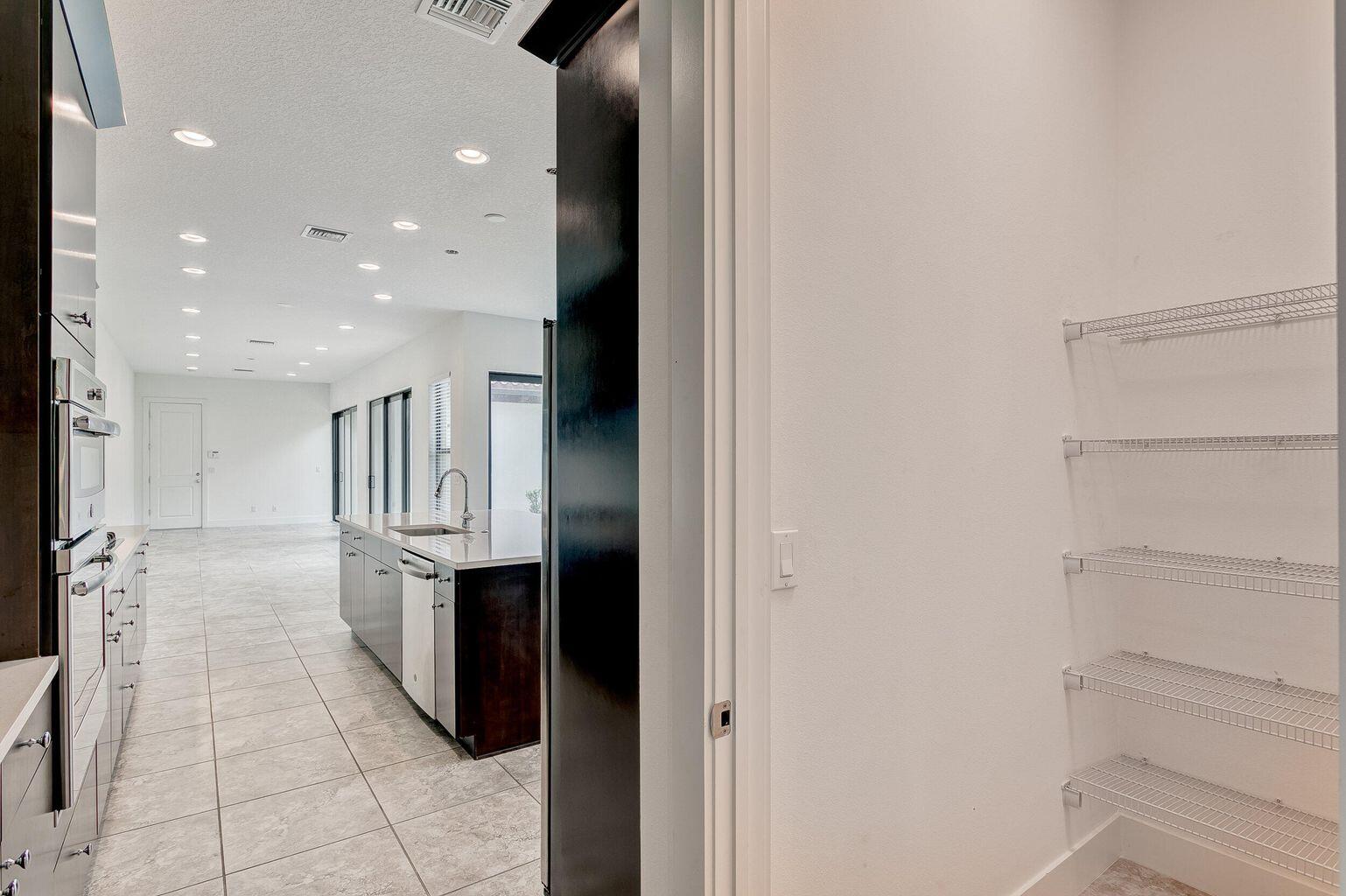 1205 Faulkner Terrace