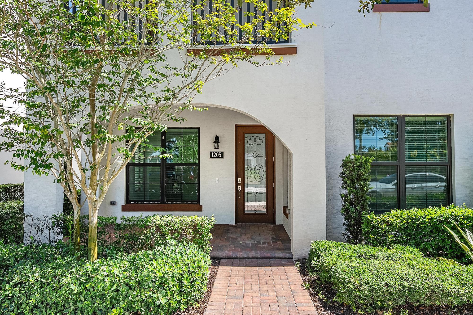 1205 Faulkner Terrace