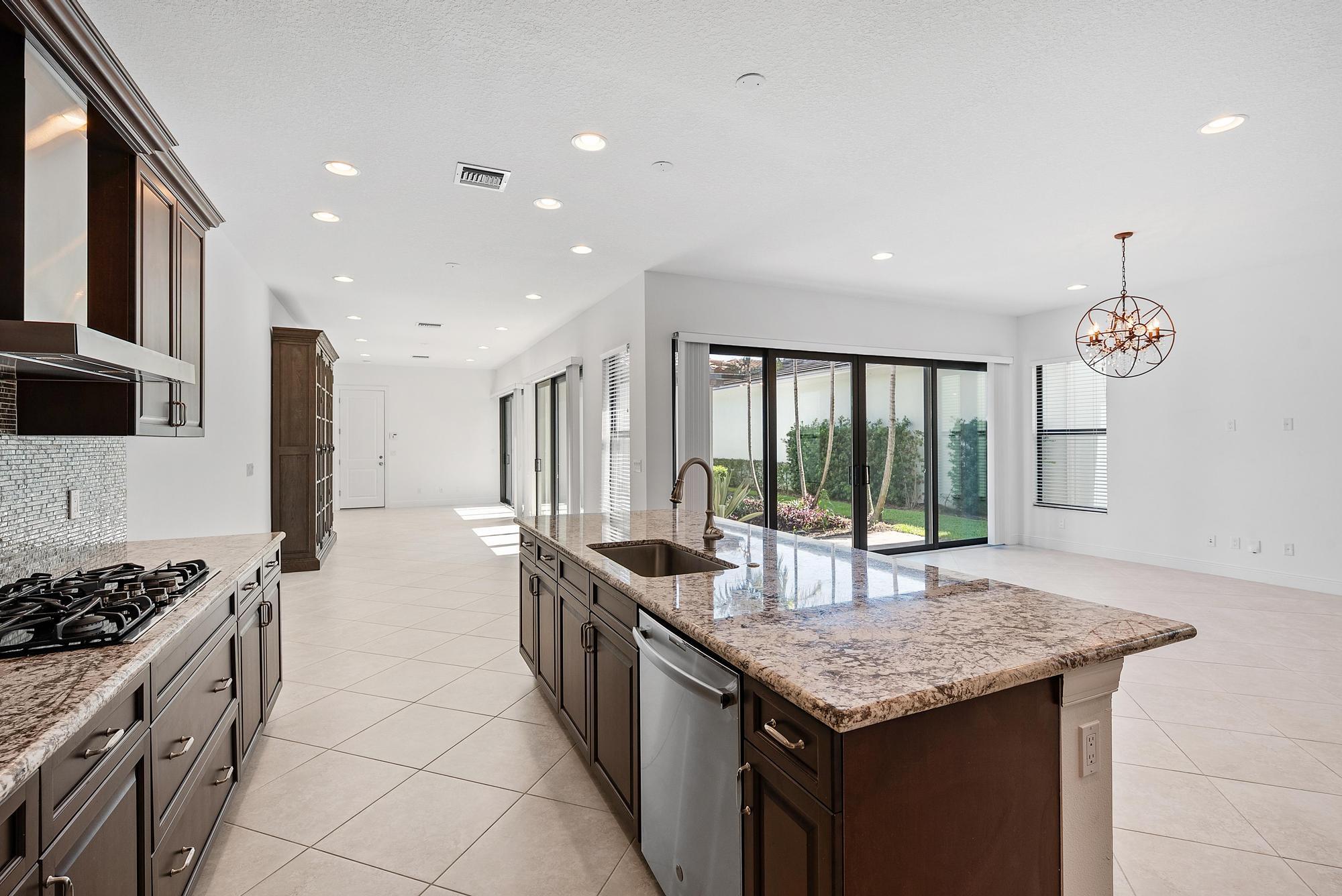 1205 Faulkner Terrace