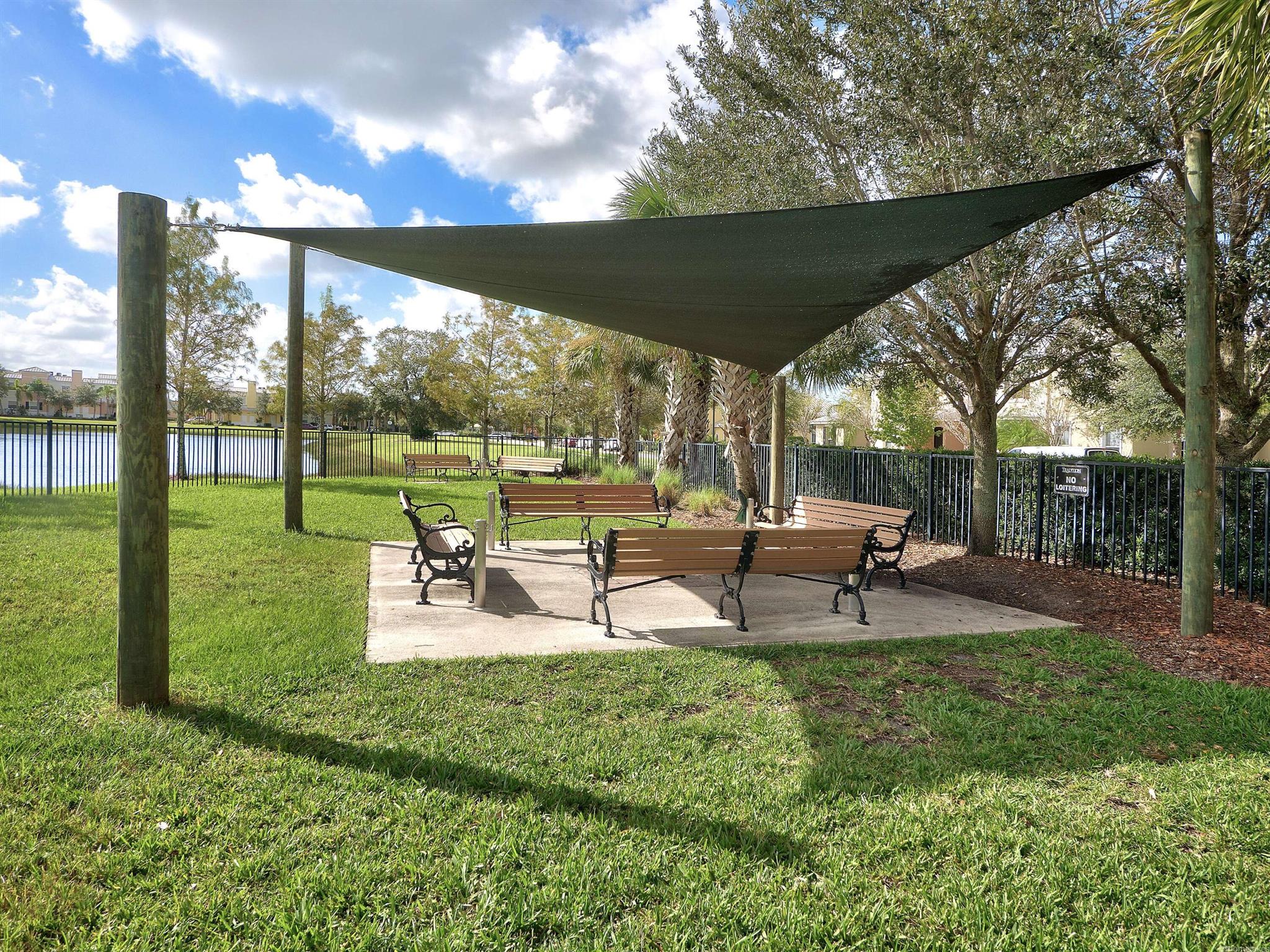 10520 SW Stephanie Way 2-202