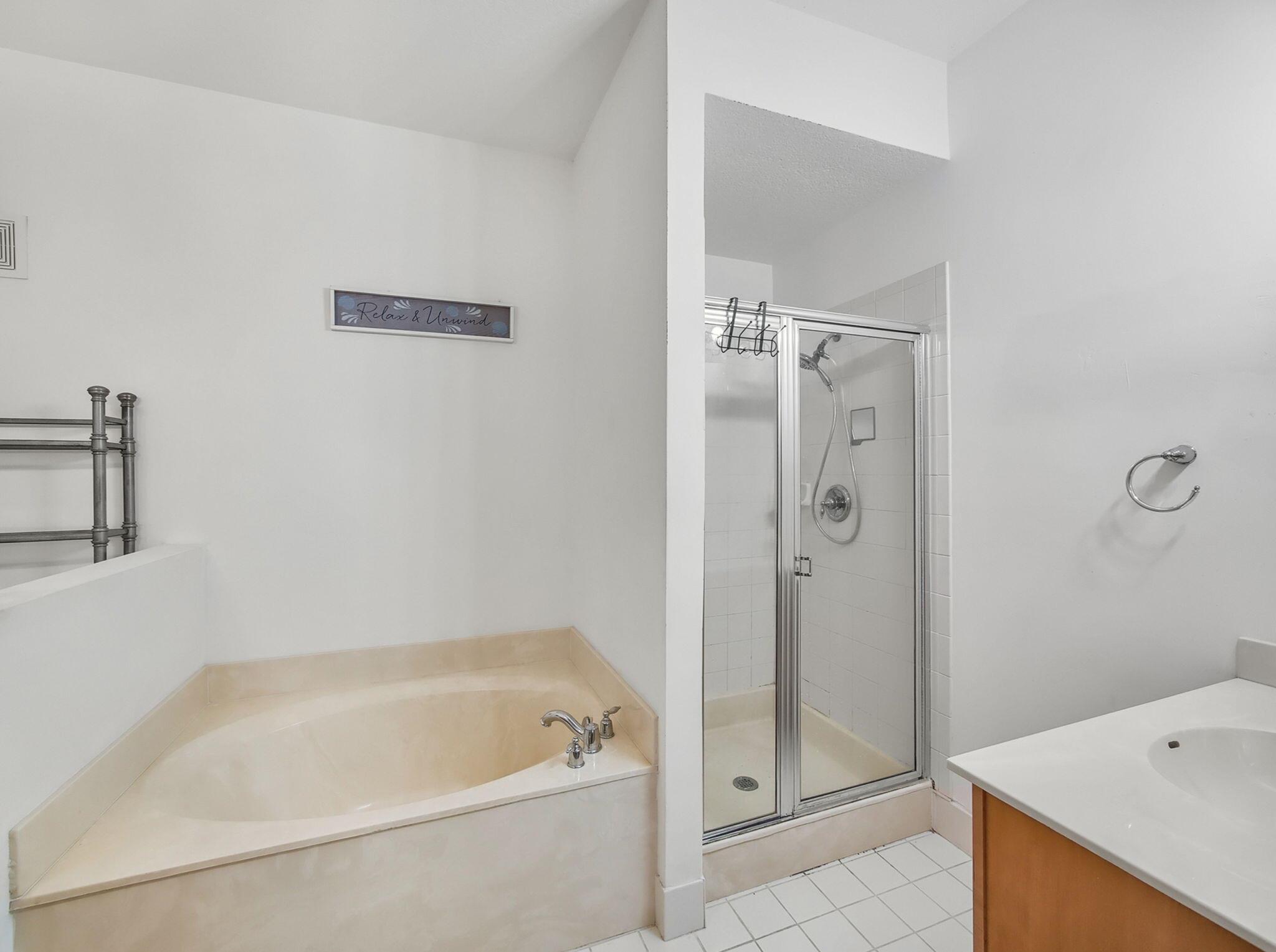 10520 SW Stephanie Way 2-202