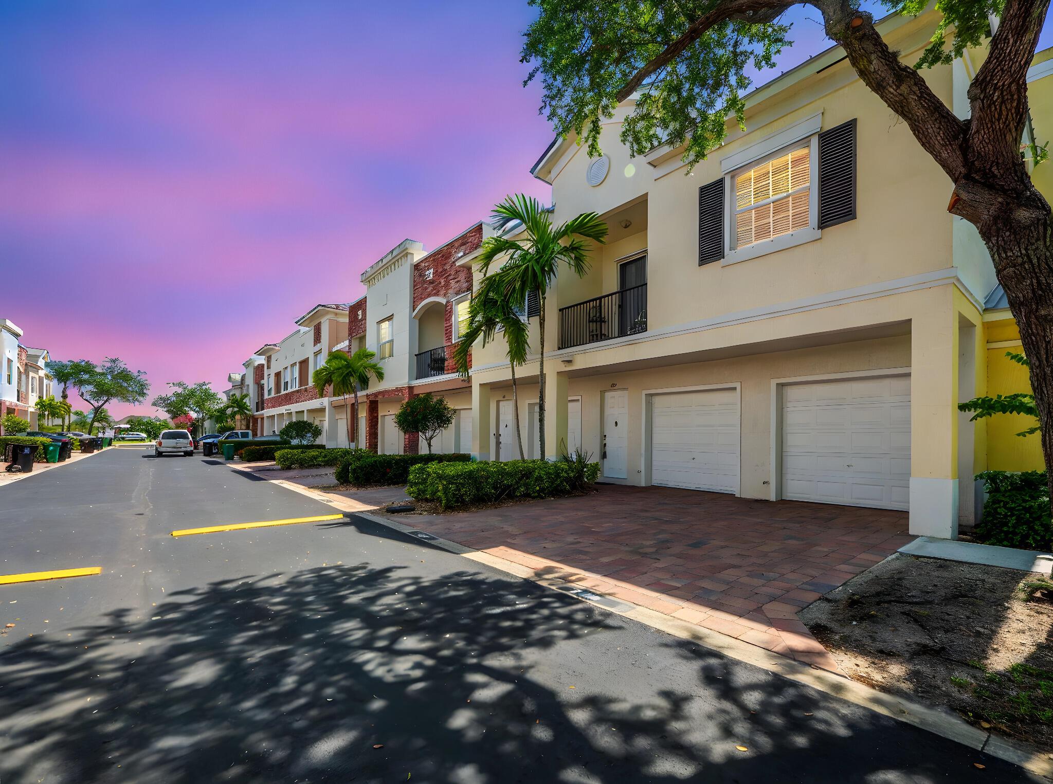 10520 SW Stephanie Way 2-202