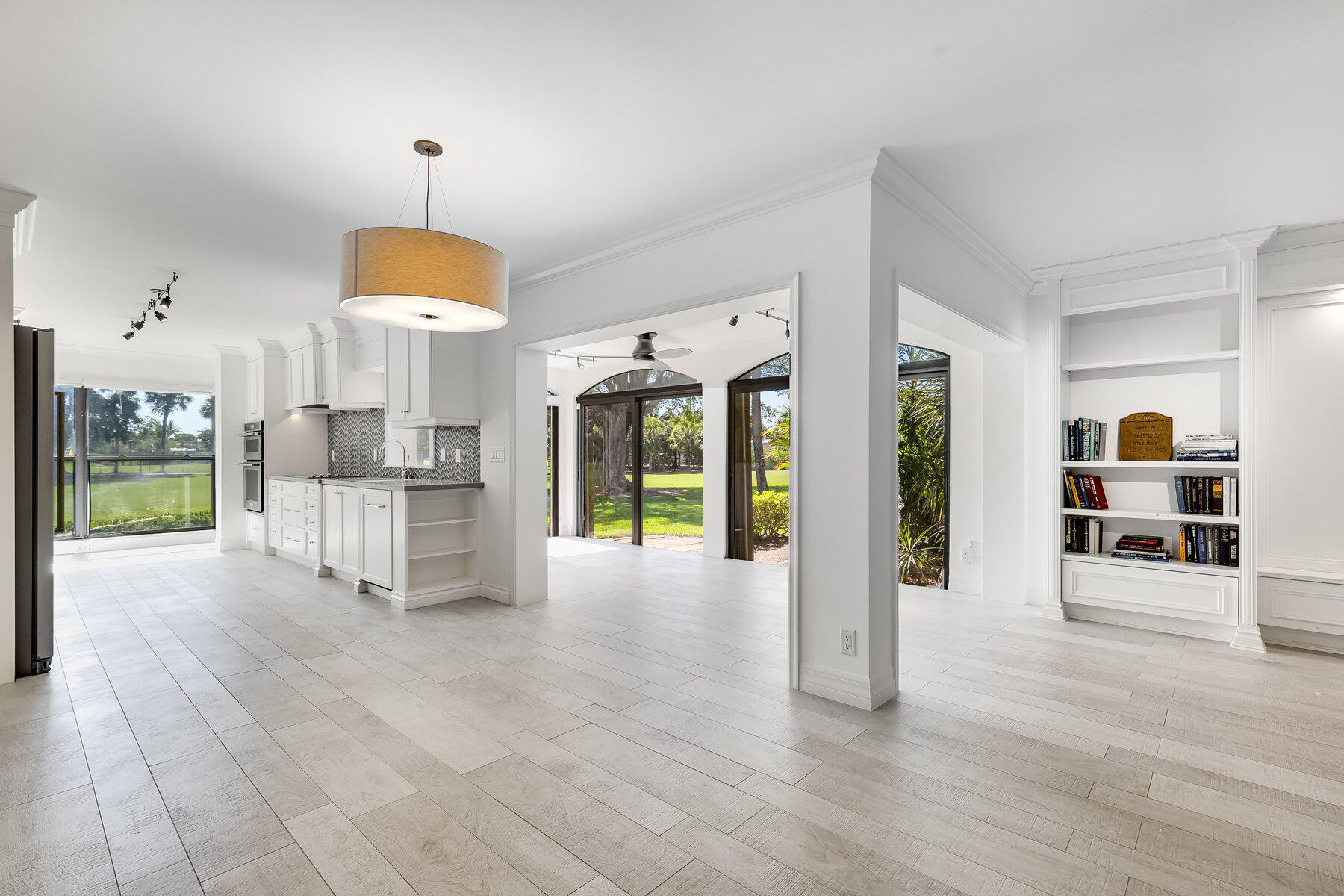 16648 Traders Crossing N 106