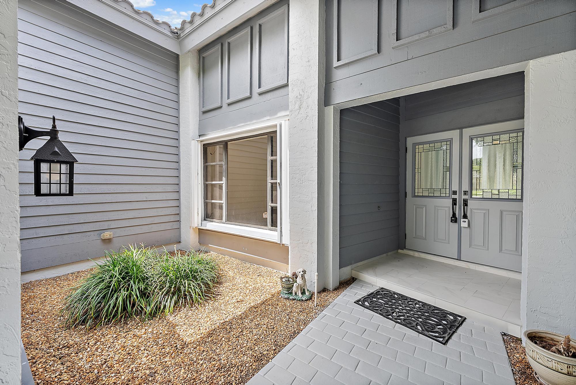 18 Glencairn Road