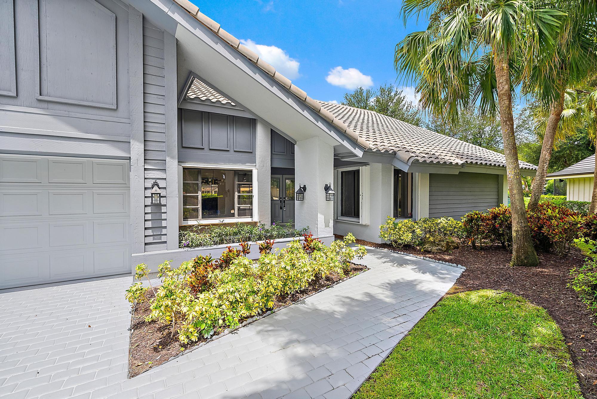18 Glencairn Road