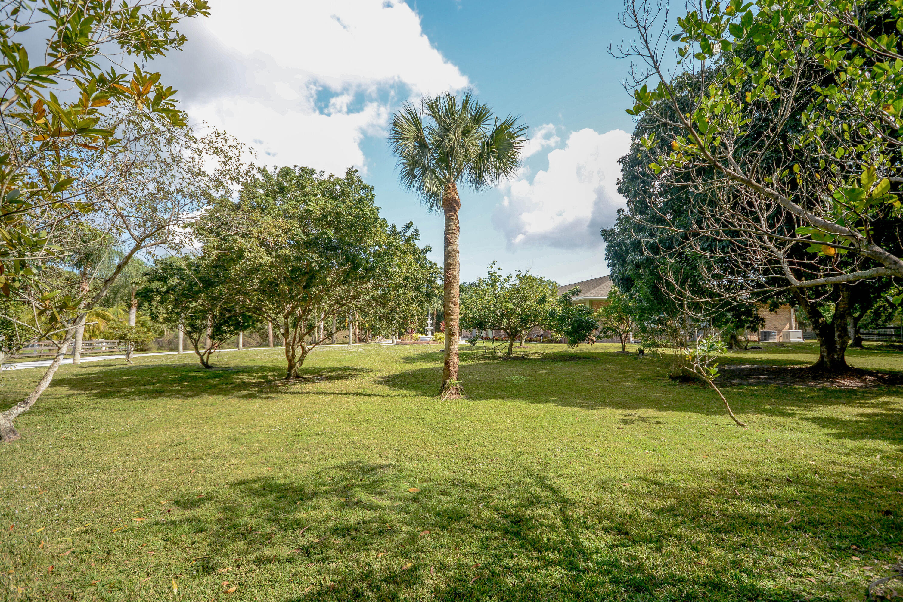 10534 Dogwood Trail