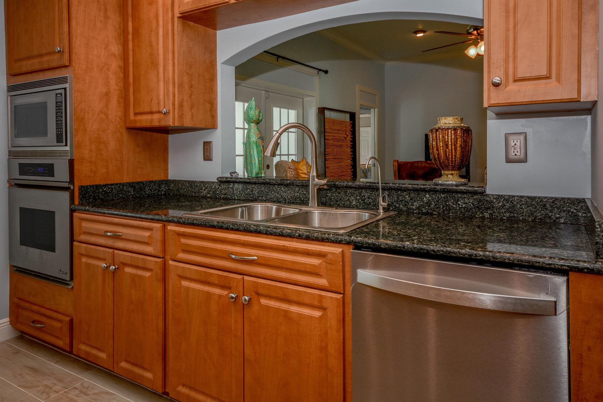 10534 Dogwood Trail