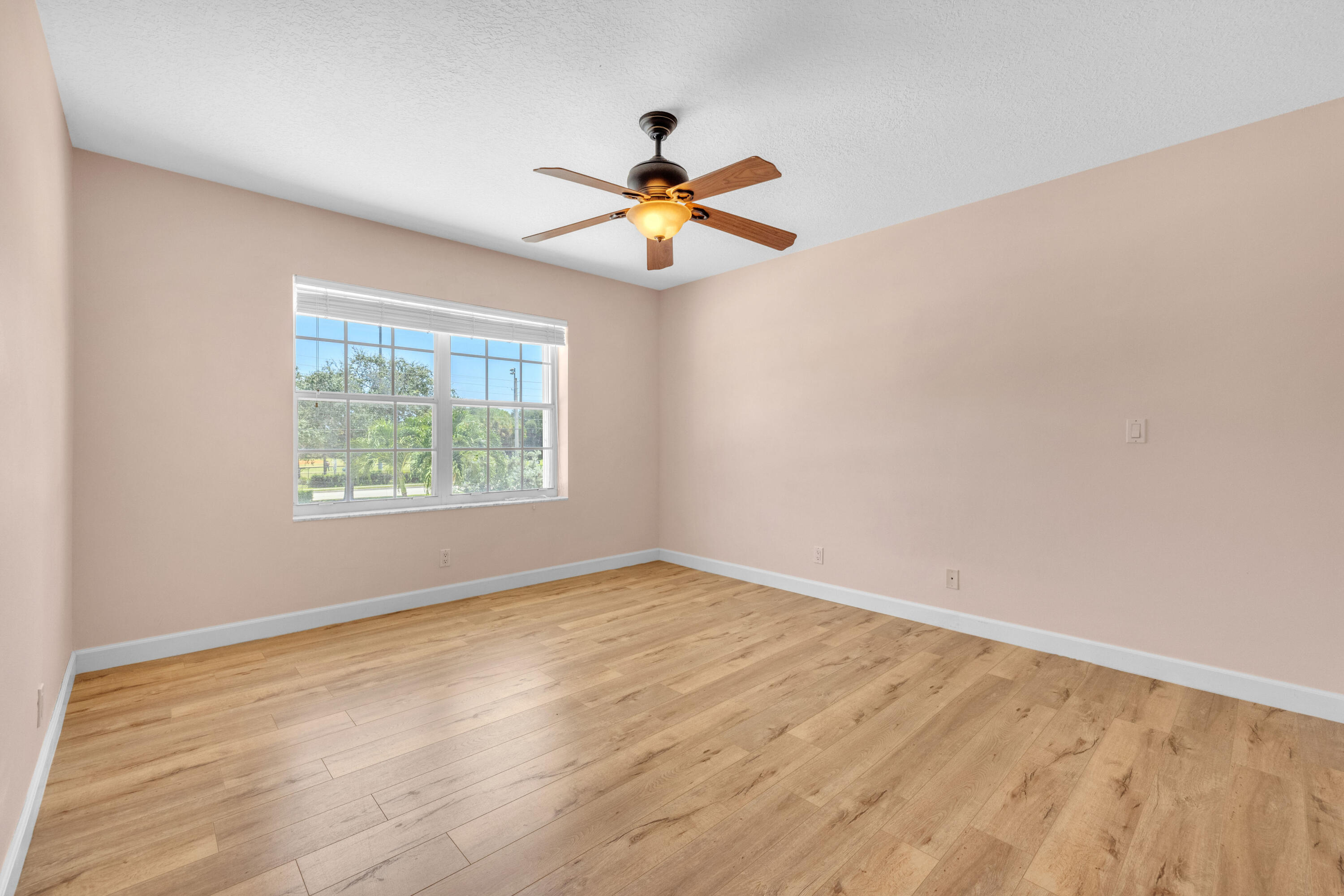 10125 N Military Trail