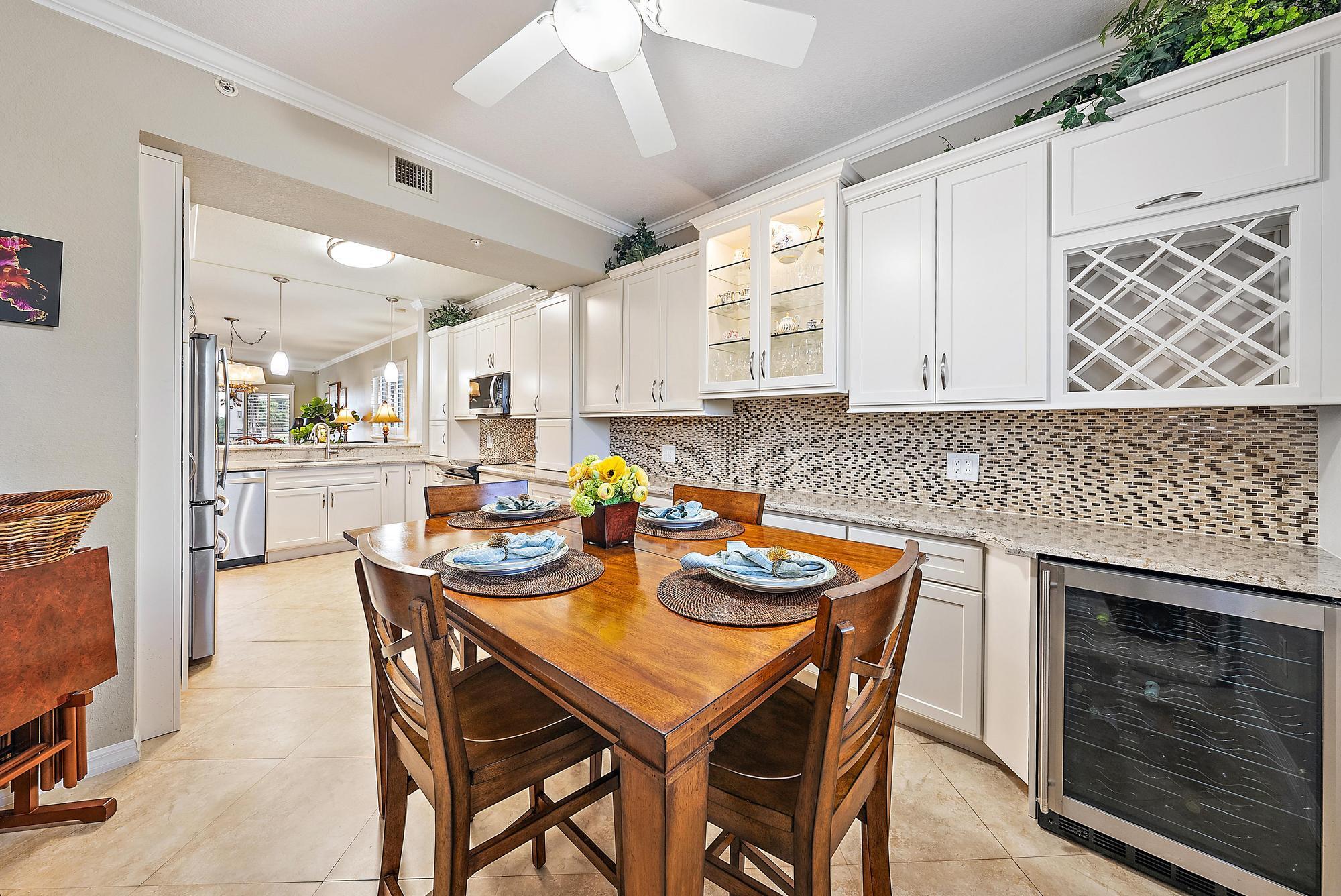 370 Golfview Road 304