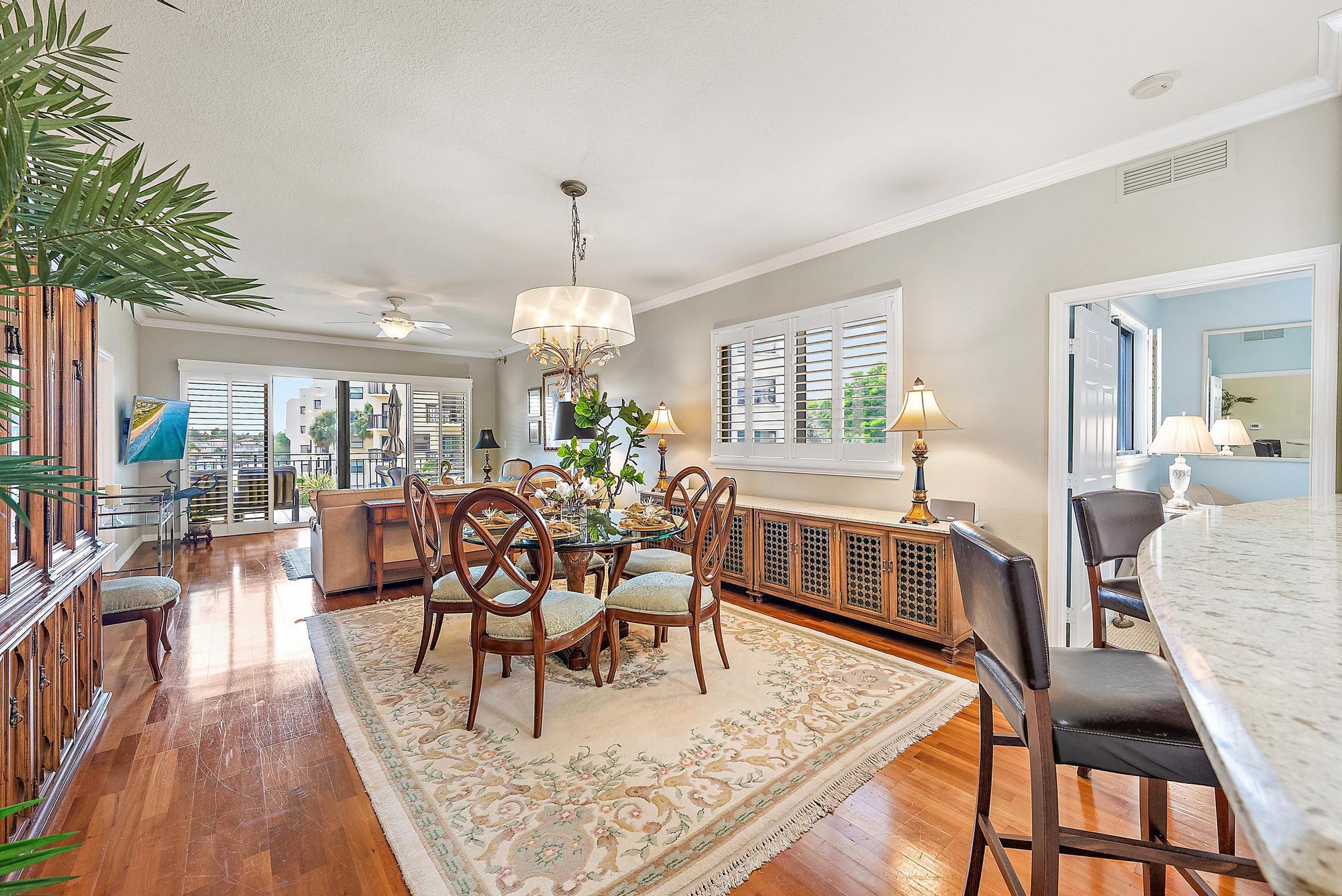 370 Golfview Road 304