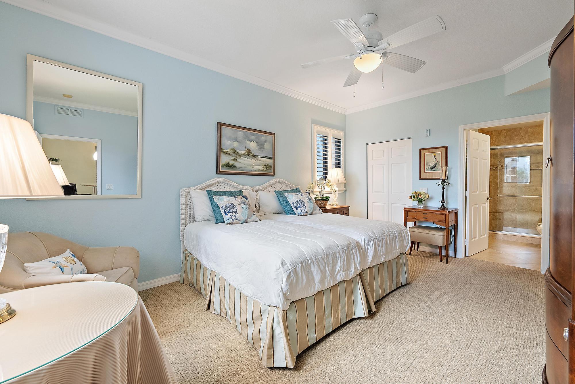370 Golfview Road 304