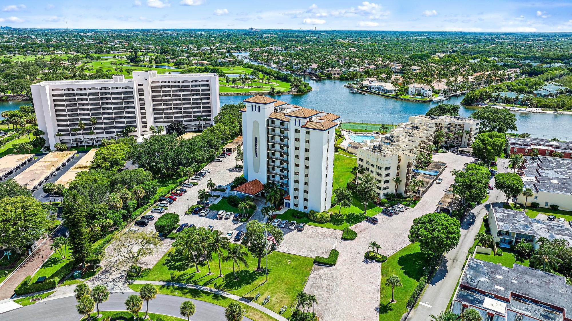 370 Golfview Road 304