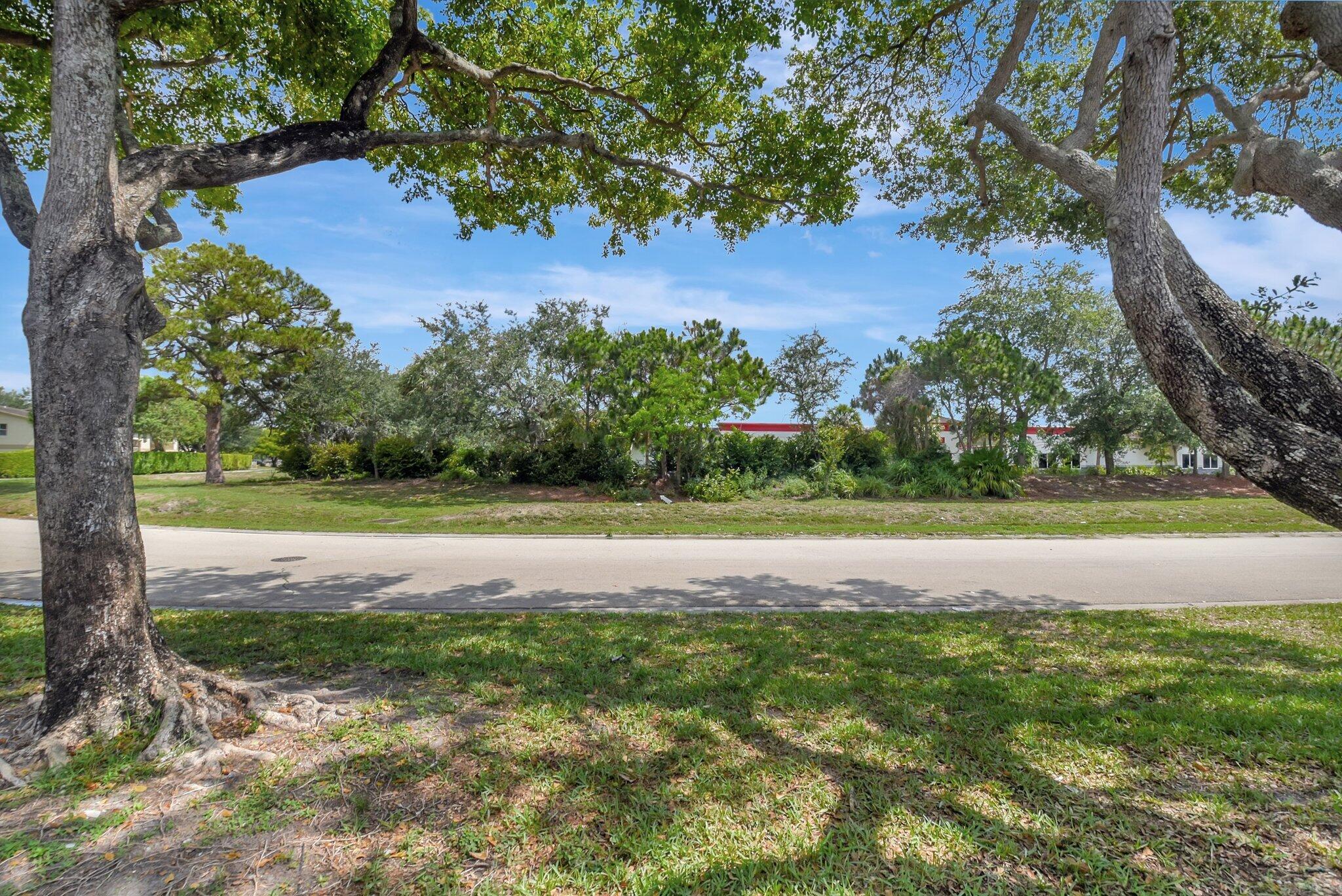 5171 Glencove Lane