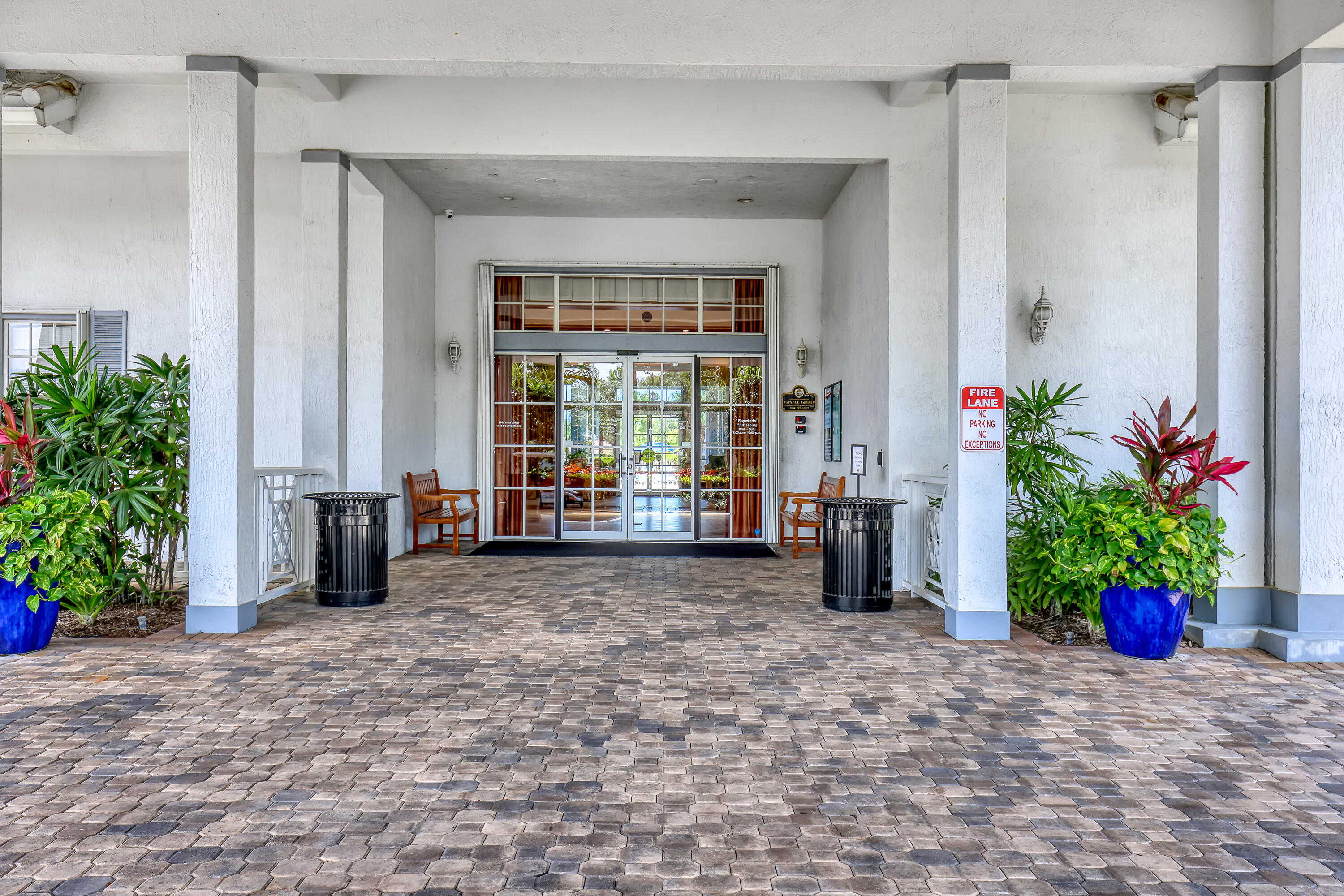 9466 Lantern Bay Circle