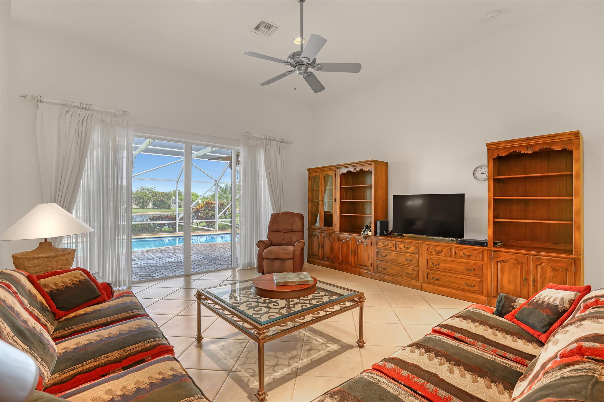 9466 Lantern Bay Circle