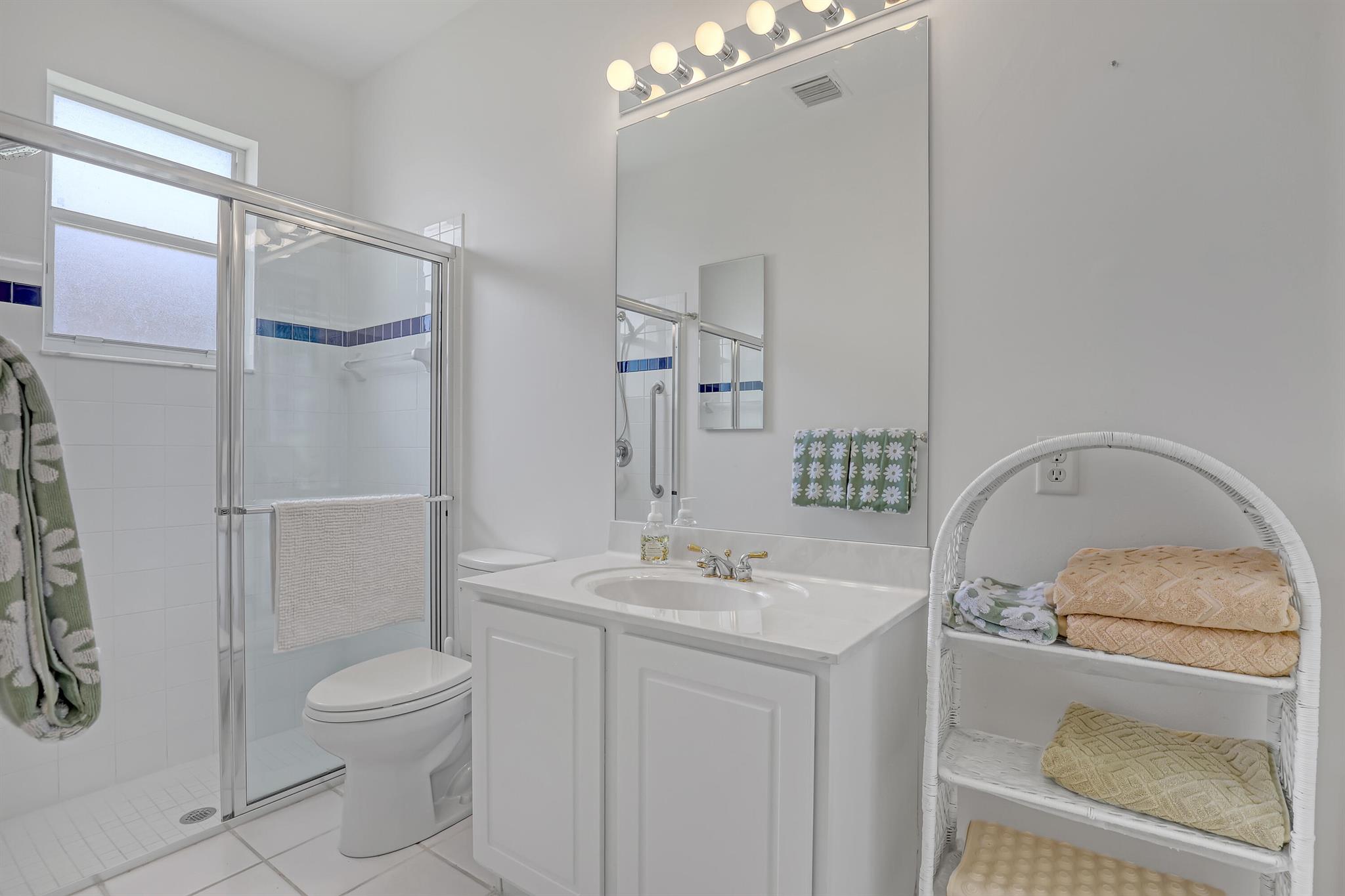 9466 Lantern Bay Circle