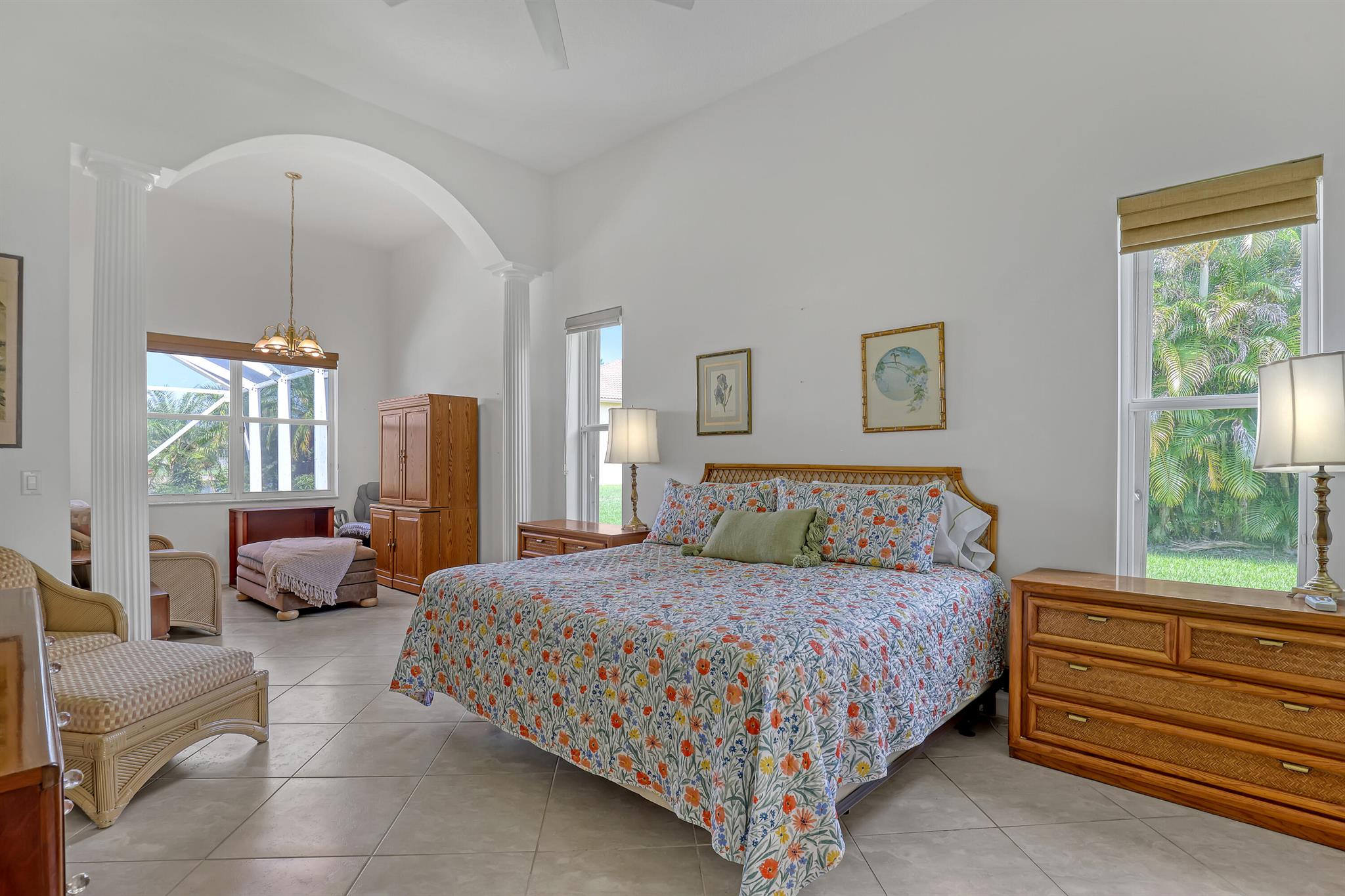 9466 Lantern Bay Circle