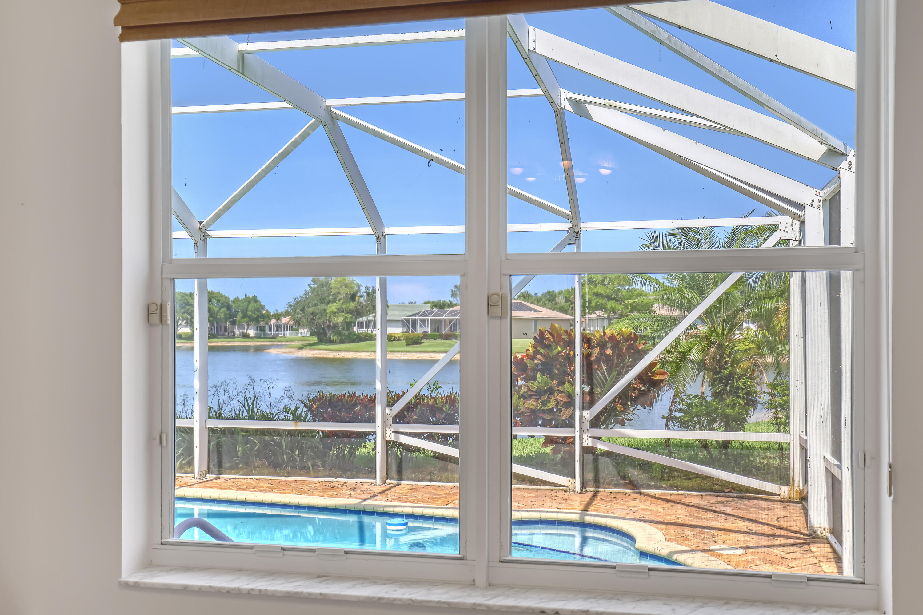 9466 Lantern Bay Circle