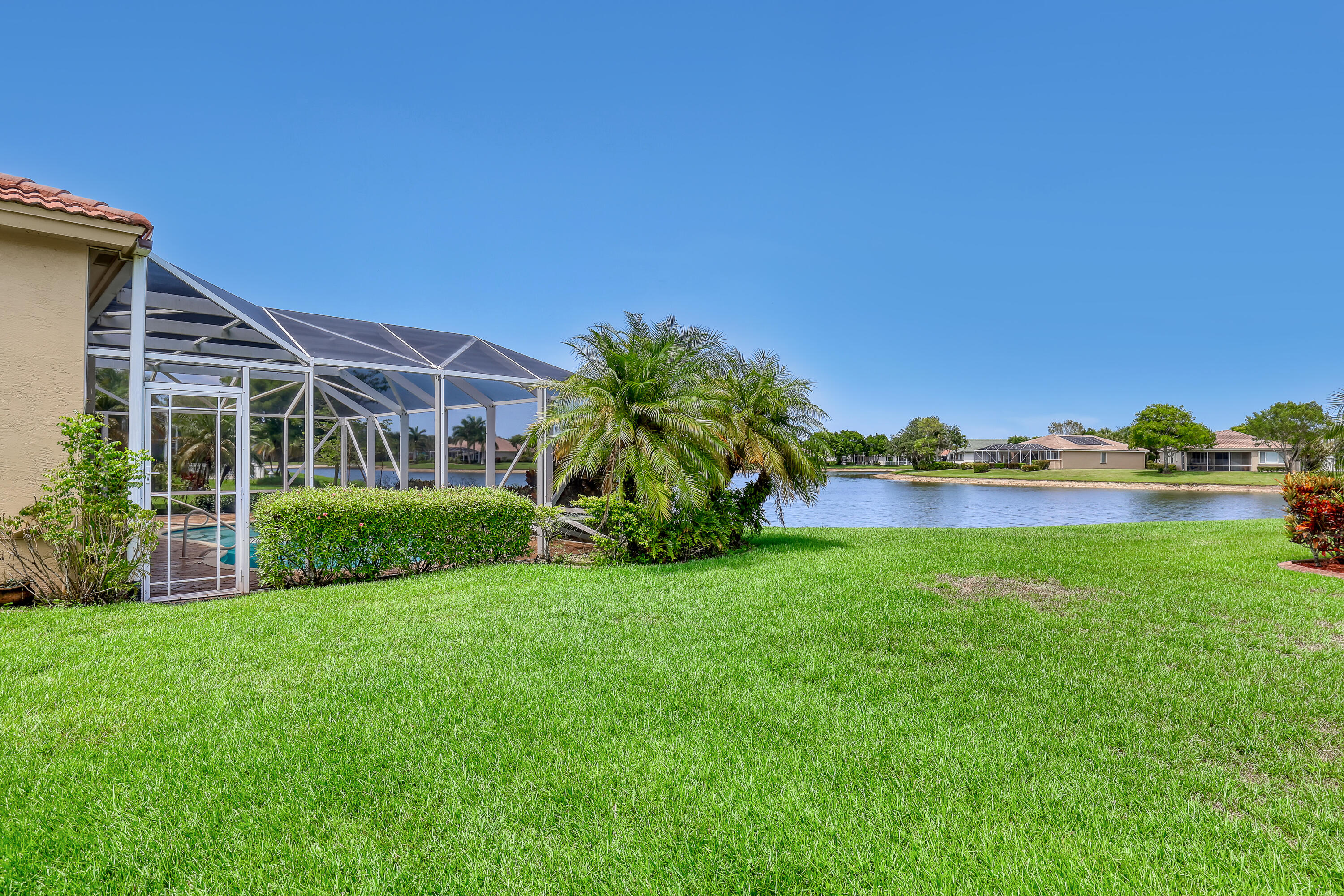 9466 Lantern Bay Circle
