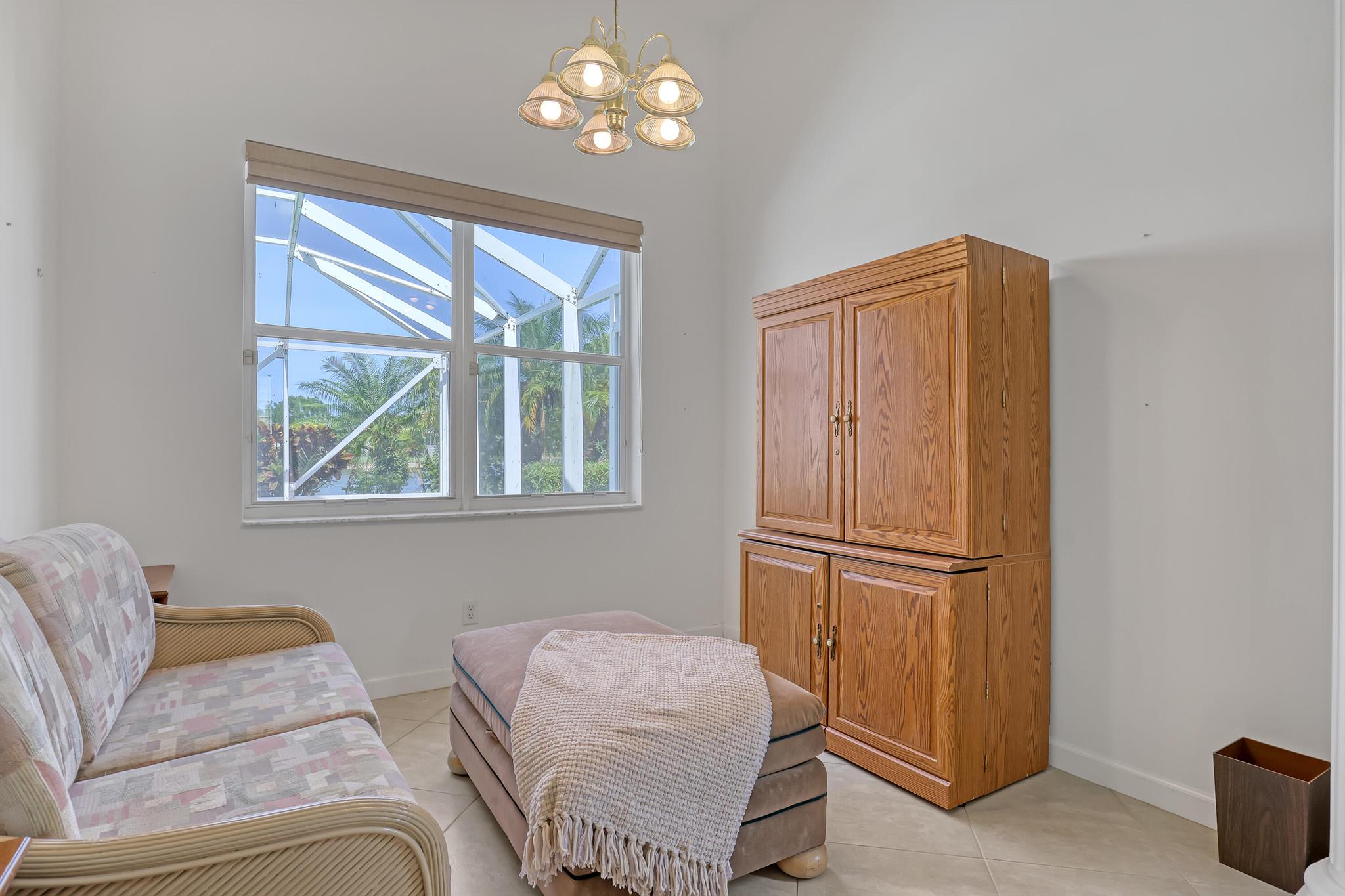 9466 Lantern Bay Circle