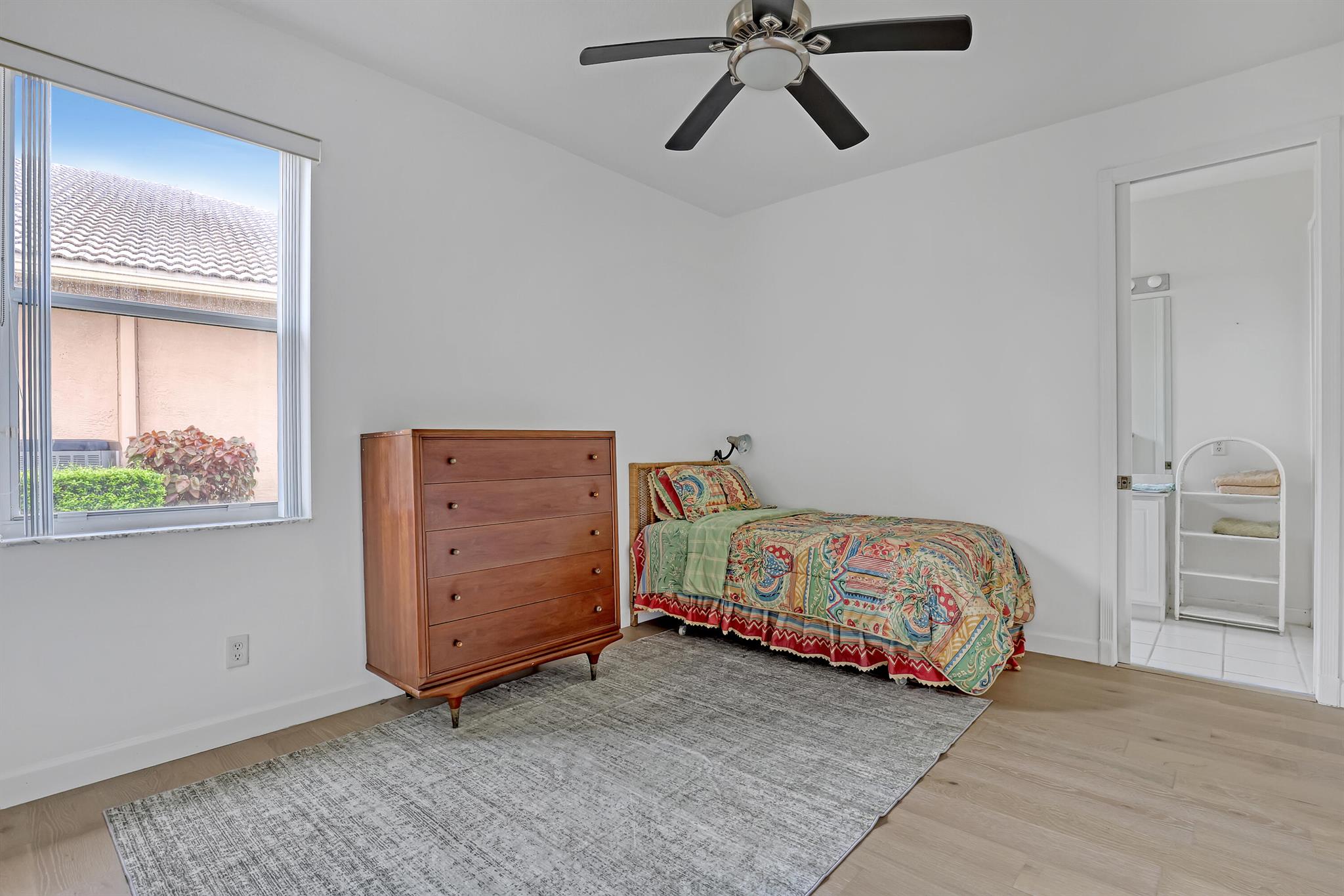 9466 Lantern Bay Circle