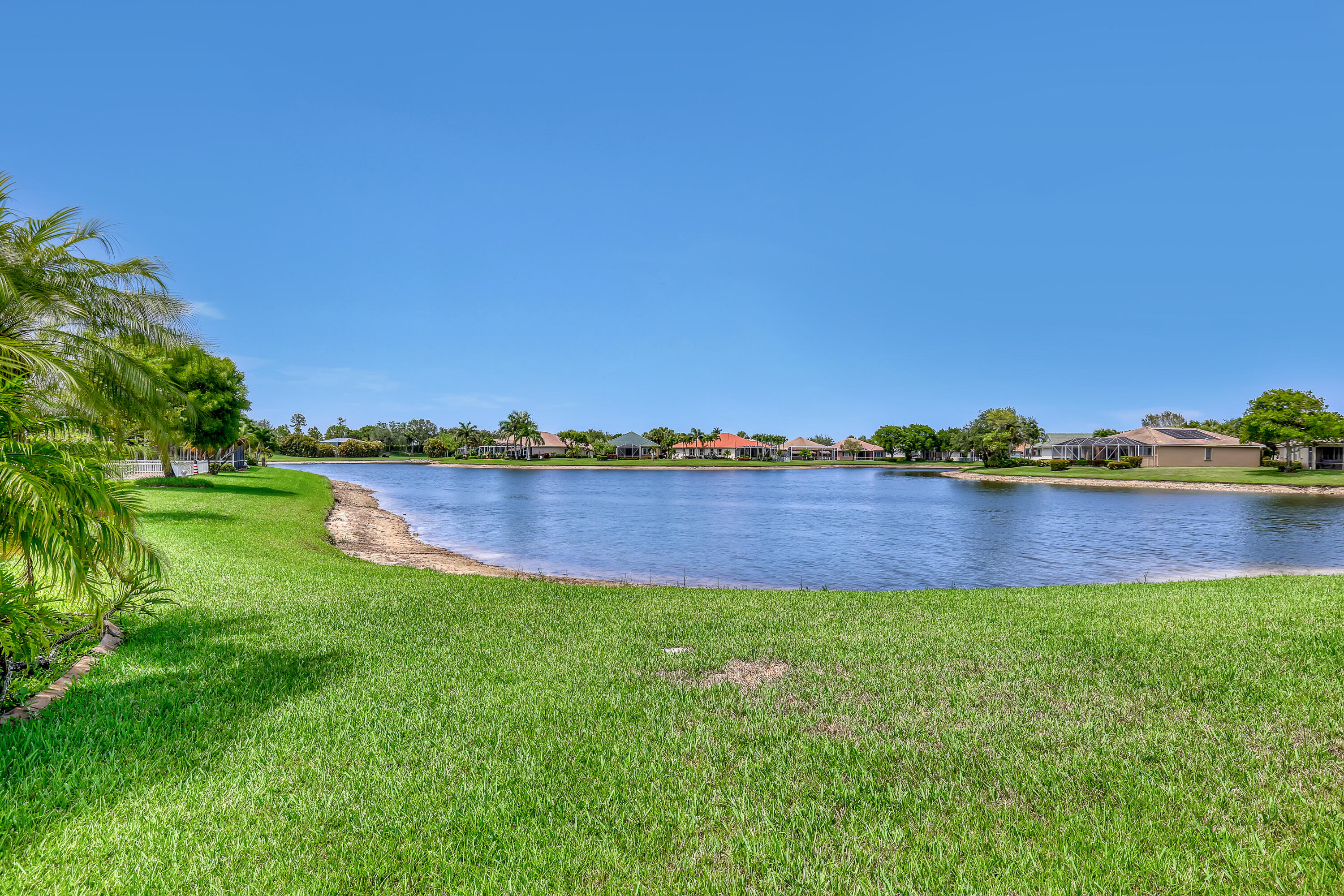 9466 Lantern Bay Circle