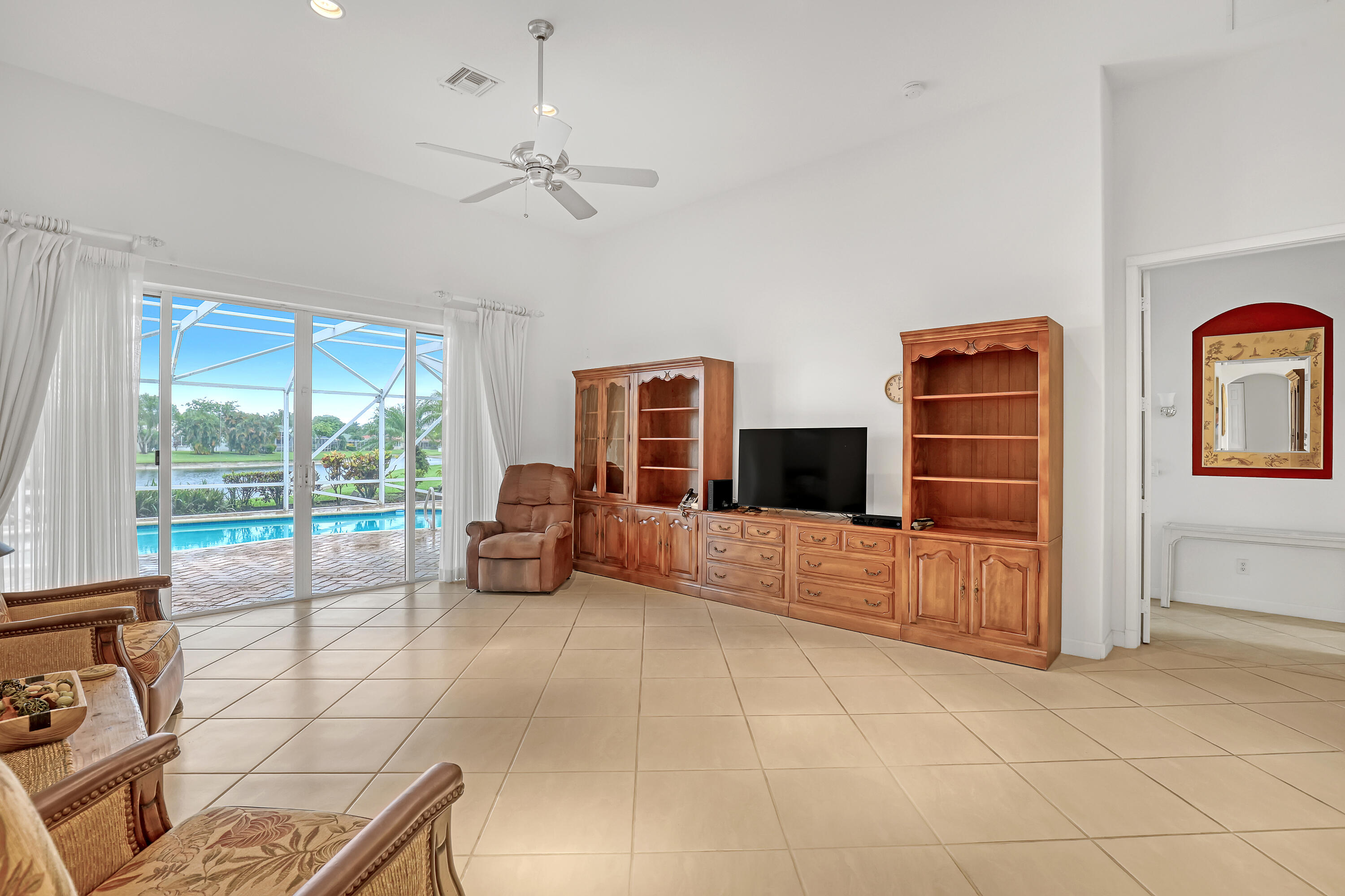 9466 Lantern Bay Circle