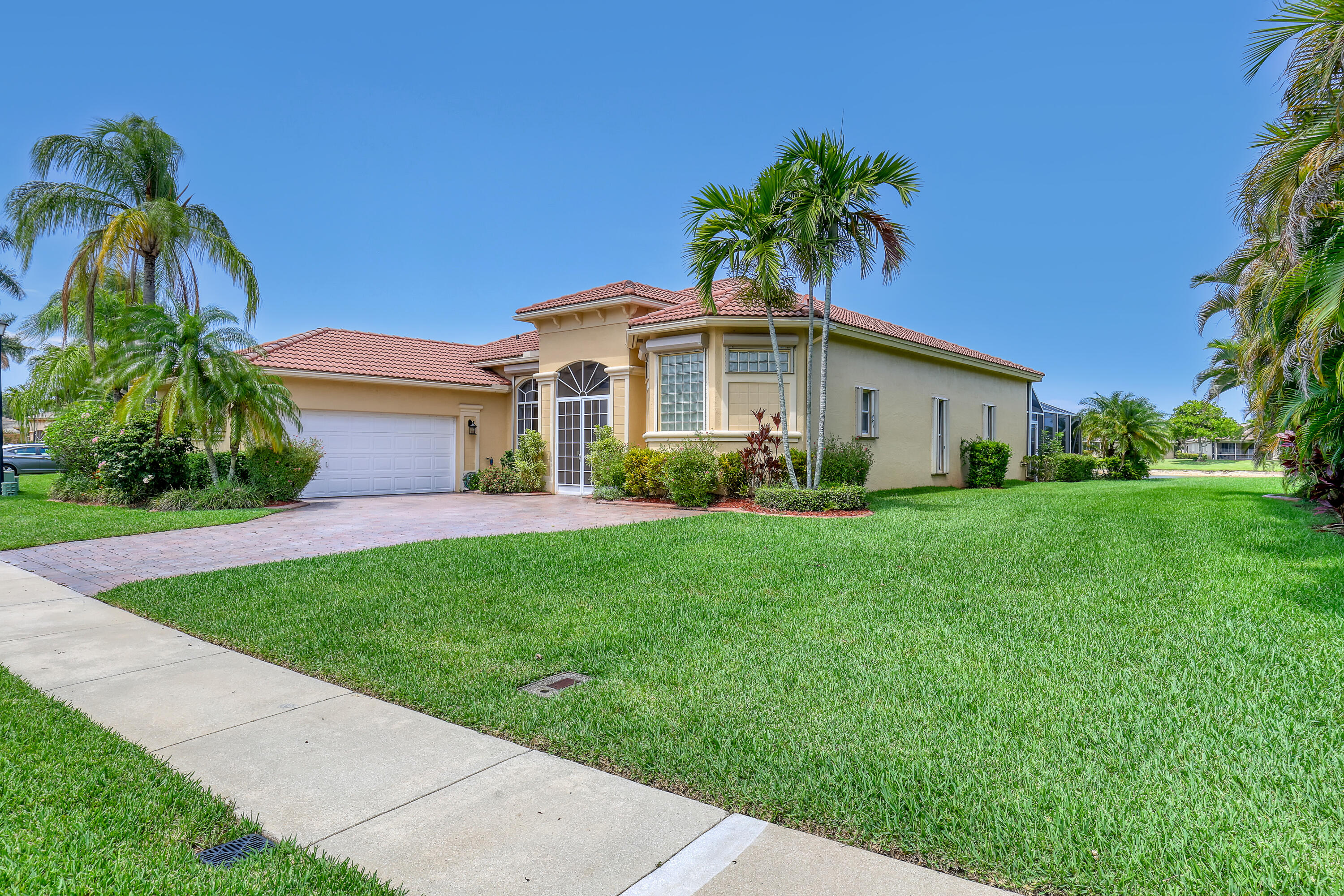 9466 Lantern Bay Circle
