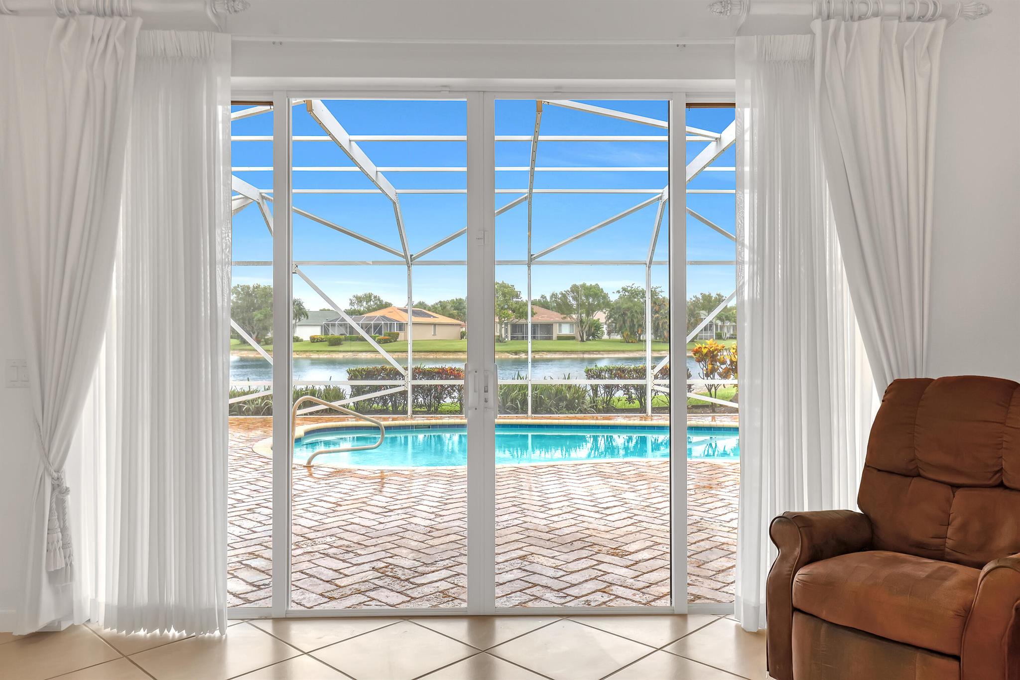 9466 Lantern Bay Circle