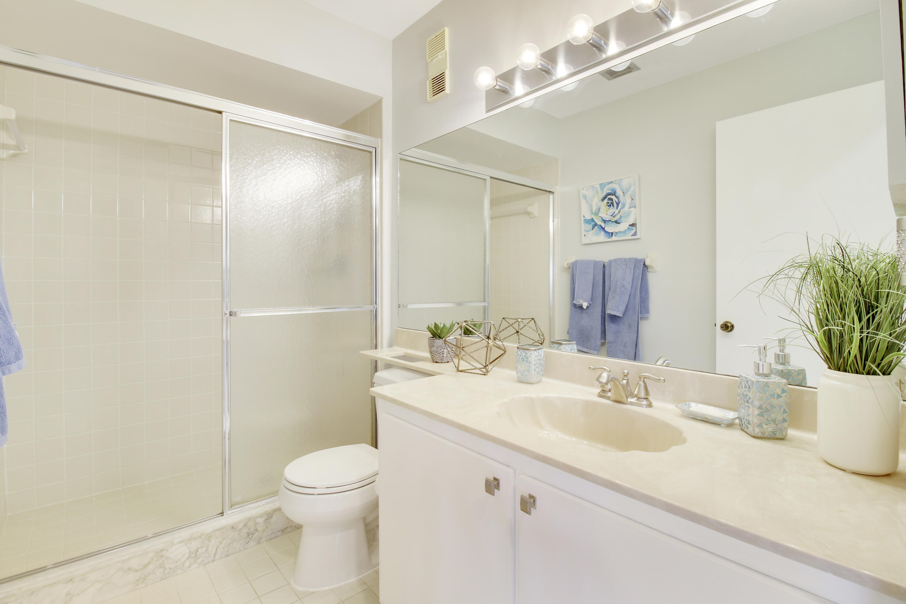 377 Prestwick Lane 2