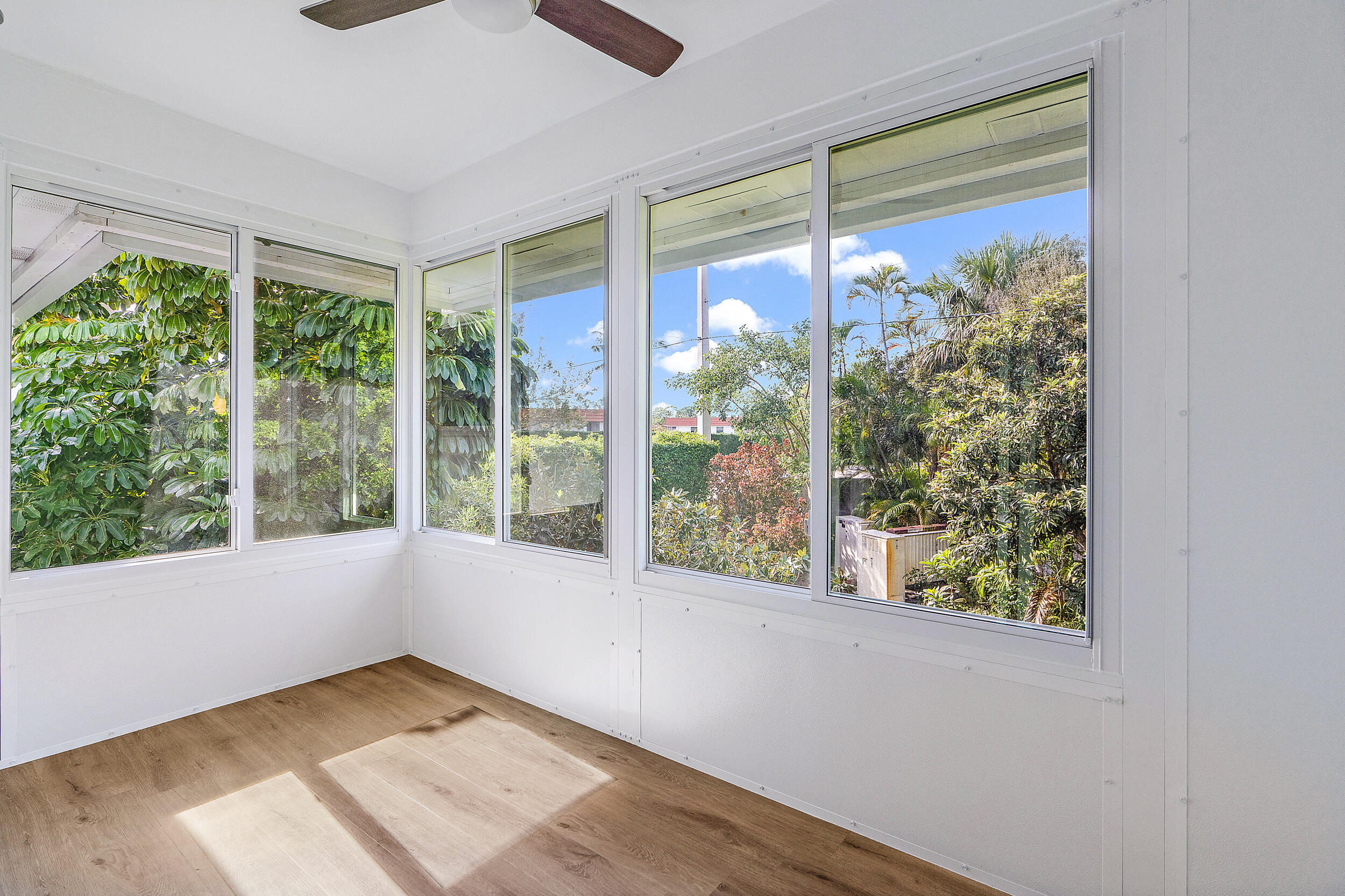 2929 SE Ocean Boulevard M10